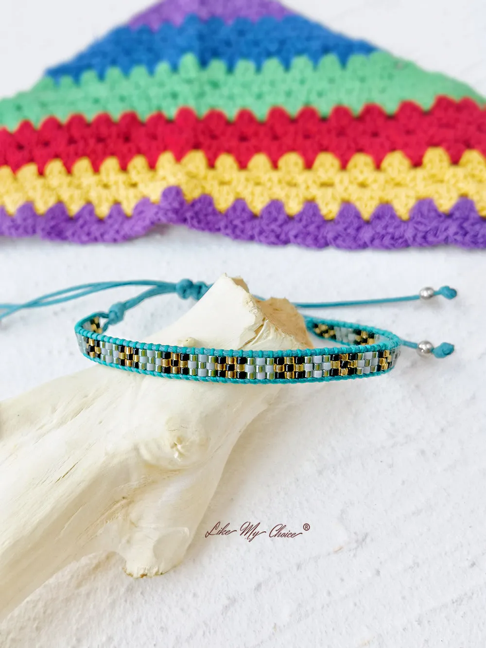 Adjustable Drawstring Beaded Bracelet Snakeskin Green sold by Like My Choice product image thumbnail 2