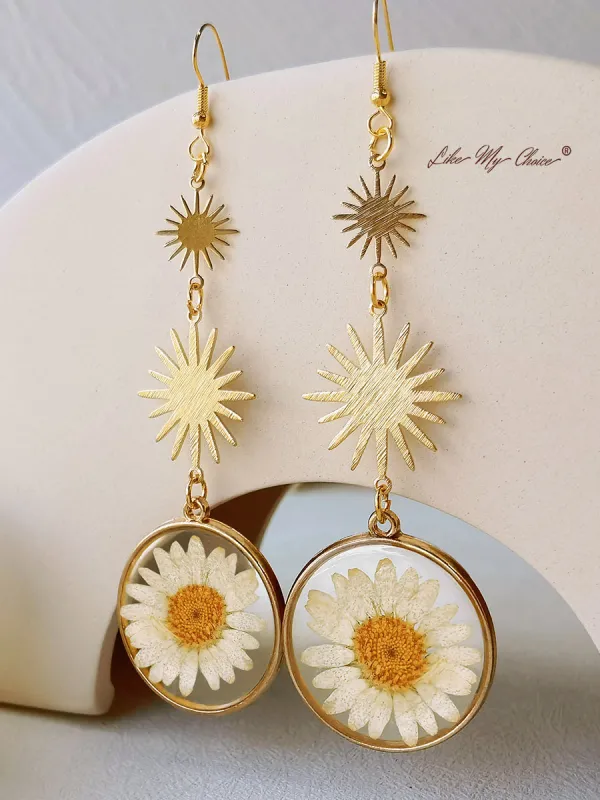 Pressed Flower Earrings - Natural Daisy sold by Like My Choice