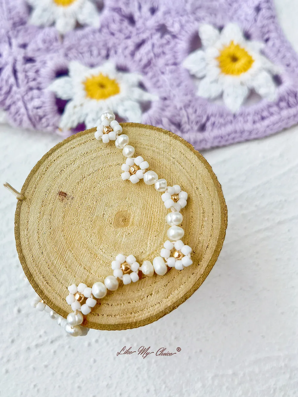 Adjustable Drawstring Beaded Bracelet White Daisy sold by Like My Choice product image thumbnail 2