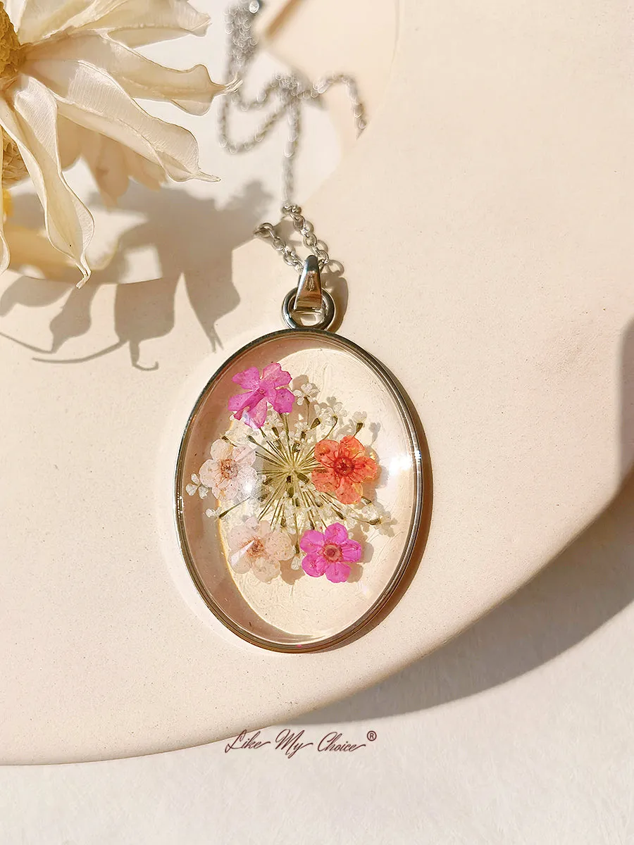 Resin Pendant Necklace With Queen Anne Lace Forget-Me-Not Embossed sold by Like My Choice product image thumbnail 2