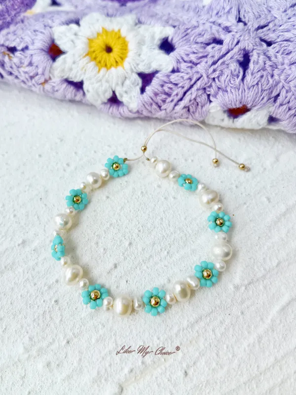 Adjustable Drawstring Beaded Bracelet Blue Daisy sold by Like My Choice