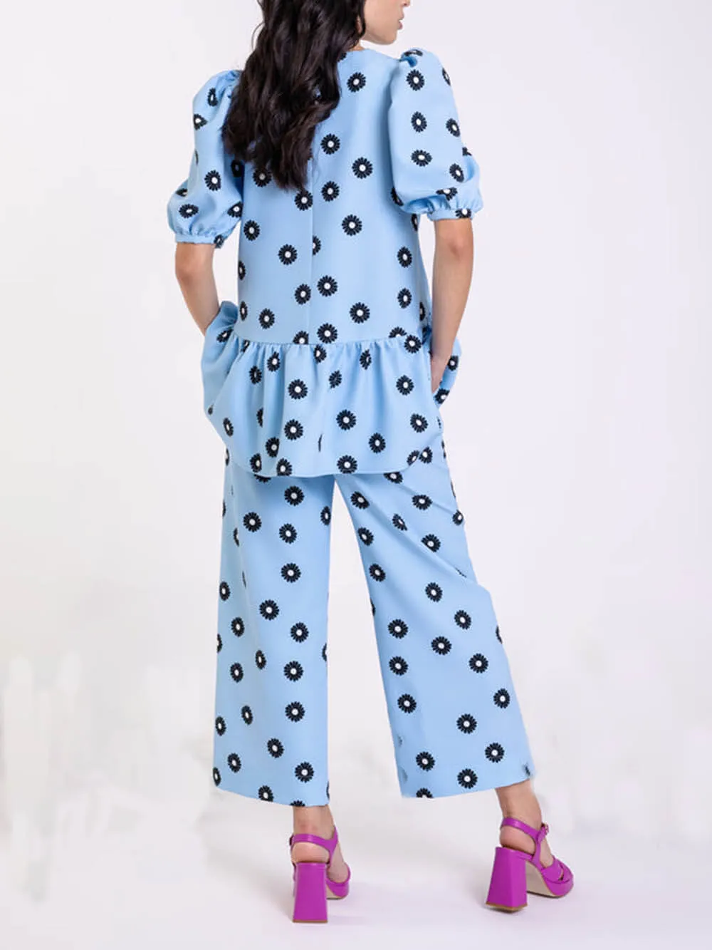 Classic Daisy Flower Pocket Wide Leg Pants sold by Like My Choice product image thumbnail 4