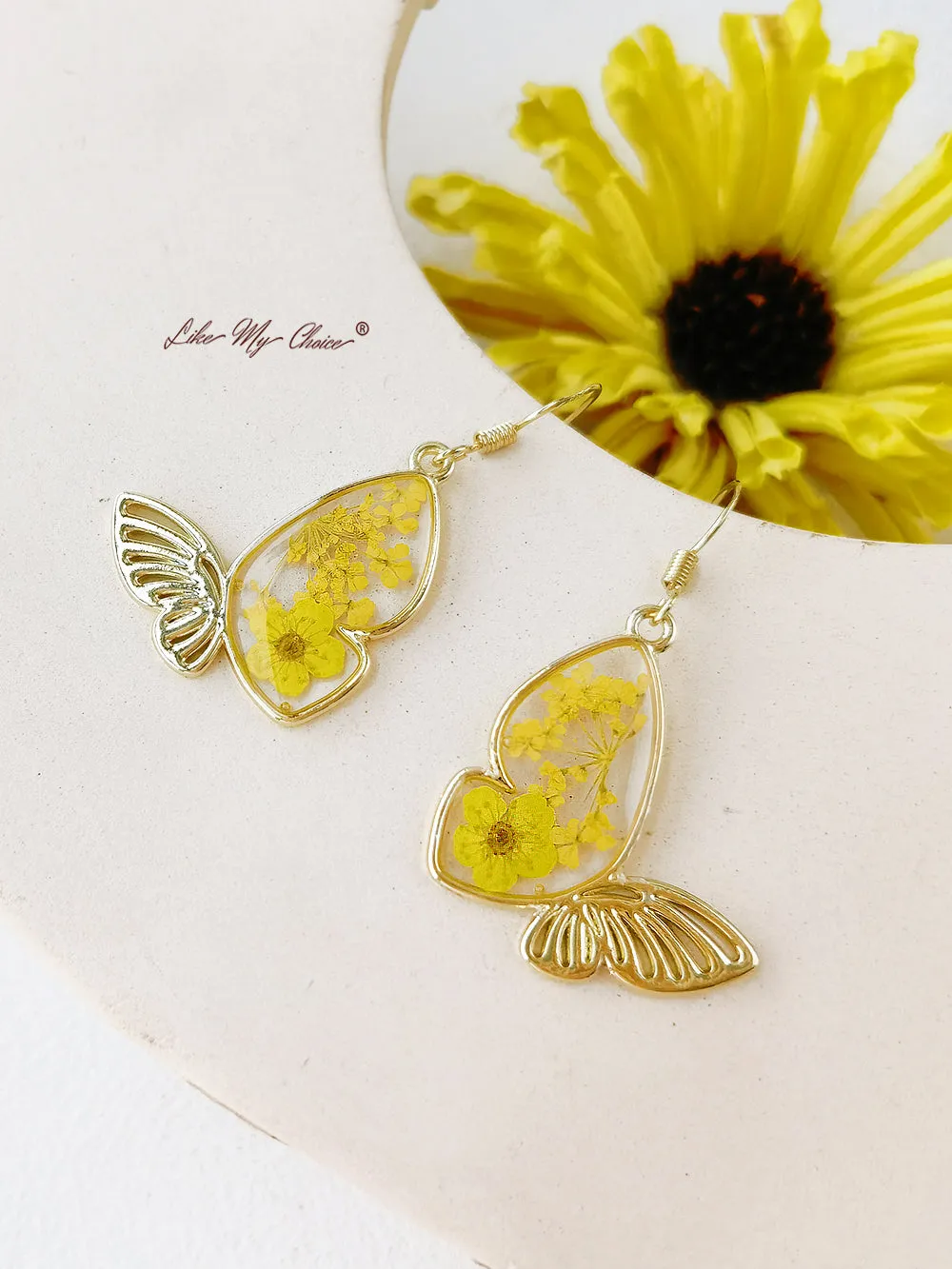 Queen Lace Butterfly Dried Flower Earrings sold by Like My Choice product image thumbnail 2