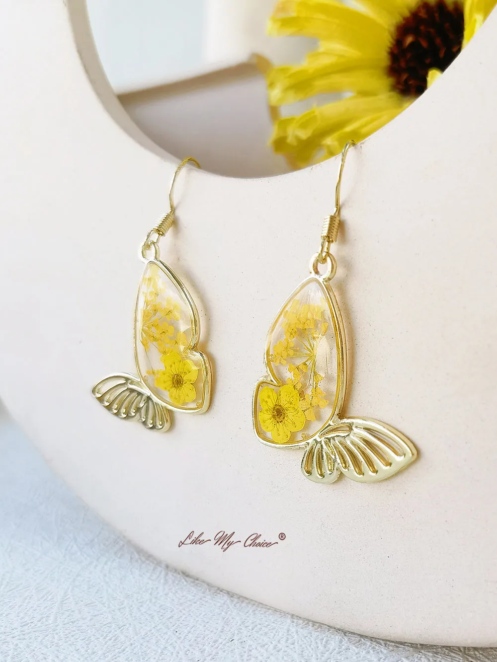 Queen Lace Butterfly Dried Flower Earrings sold by Like My Choice product image thumbnail 3