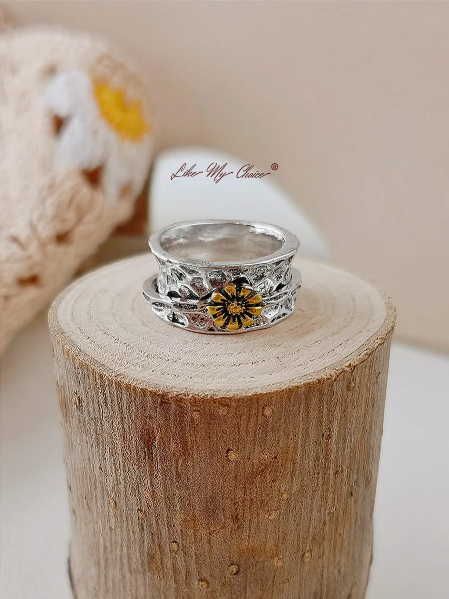 Vintage Daisy Flower Ring sold by Like My Choice product image thumbnail 3