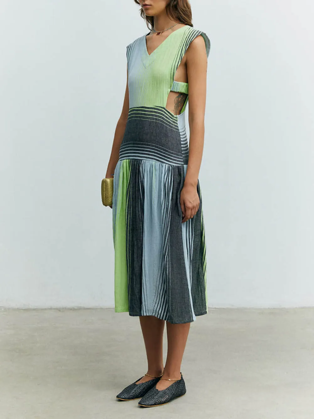 Elegant Gradient Print Pleated Dress sold by Like My Choice product image thumbnail 2