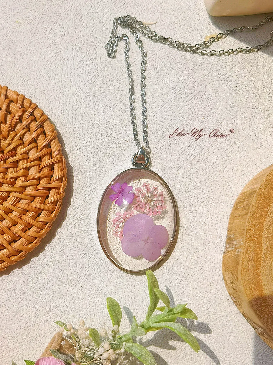 Resin Pendant Necklace With Queen Anne Lace Cherry Embossed Flowers sold by Like My Choice product image thumbnail 3