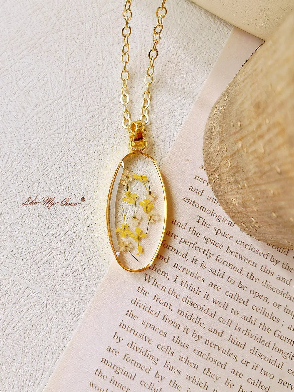 Mini Tulip Golden Oval Pendant Natural Resin Necklace sold by Like My Choice product image thumbnail 3