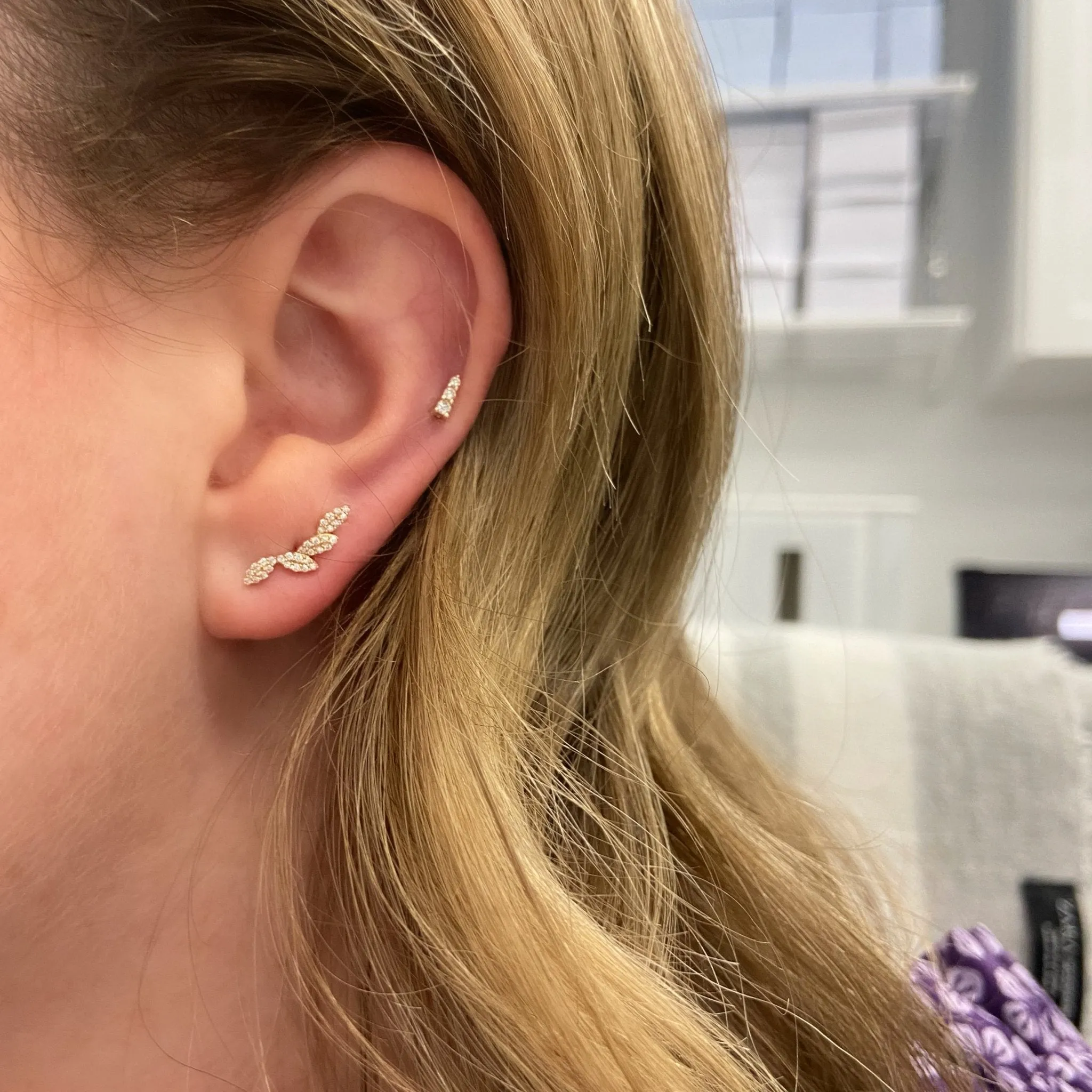 Graduated Diamond Stud sold by LINDSEY LEIGH JEWELRY product image thumbnail 4