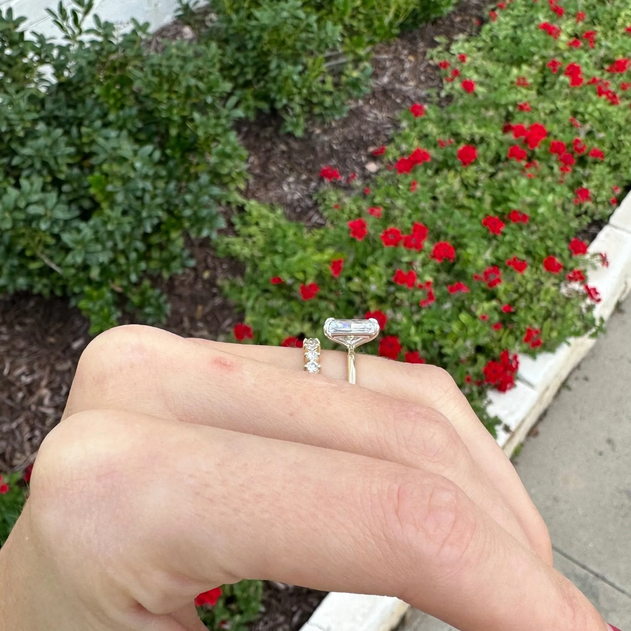 2.51ct Radiant Diamond Solitaire sold by LINDSEY LEIGH JEWELRY product image thumbnail 4