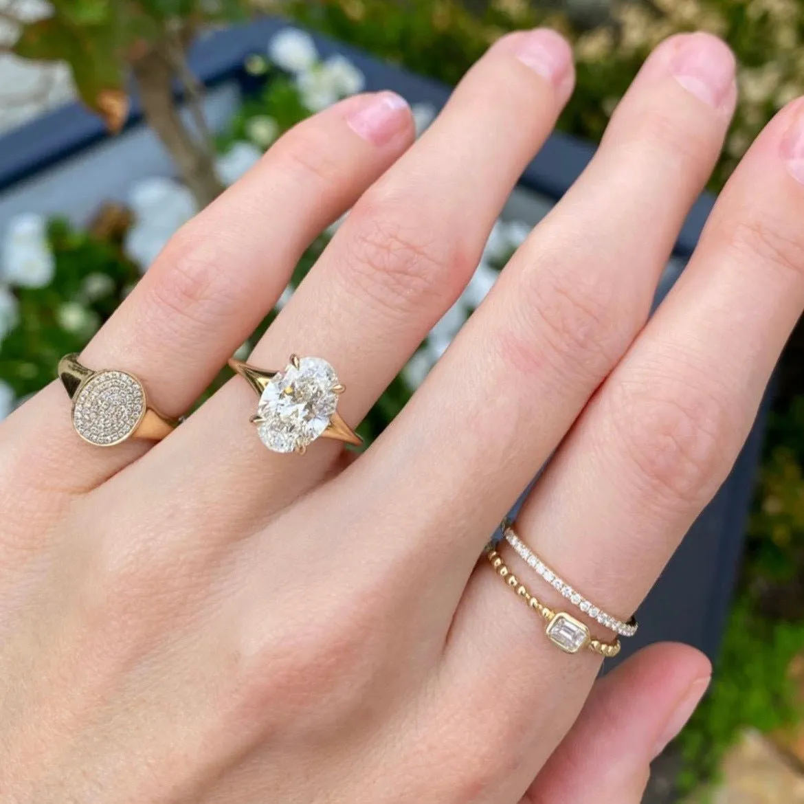 Oval Bezel Ring with Split Shank sold by LINDSEY LEIGH JEWELRY product image thumbnail 4