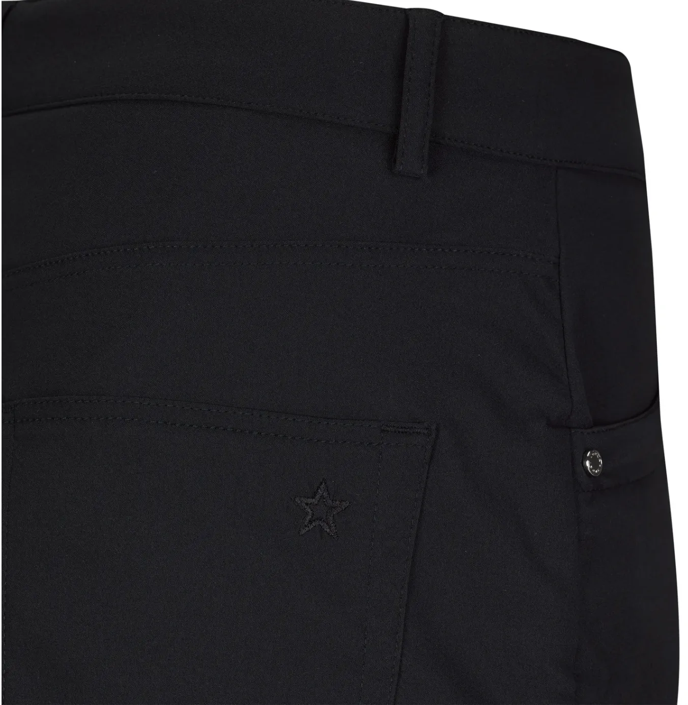 The Stellar Stretch Skort 17" sold by LOHLA SPORT product image thumbnail 2