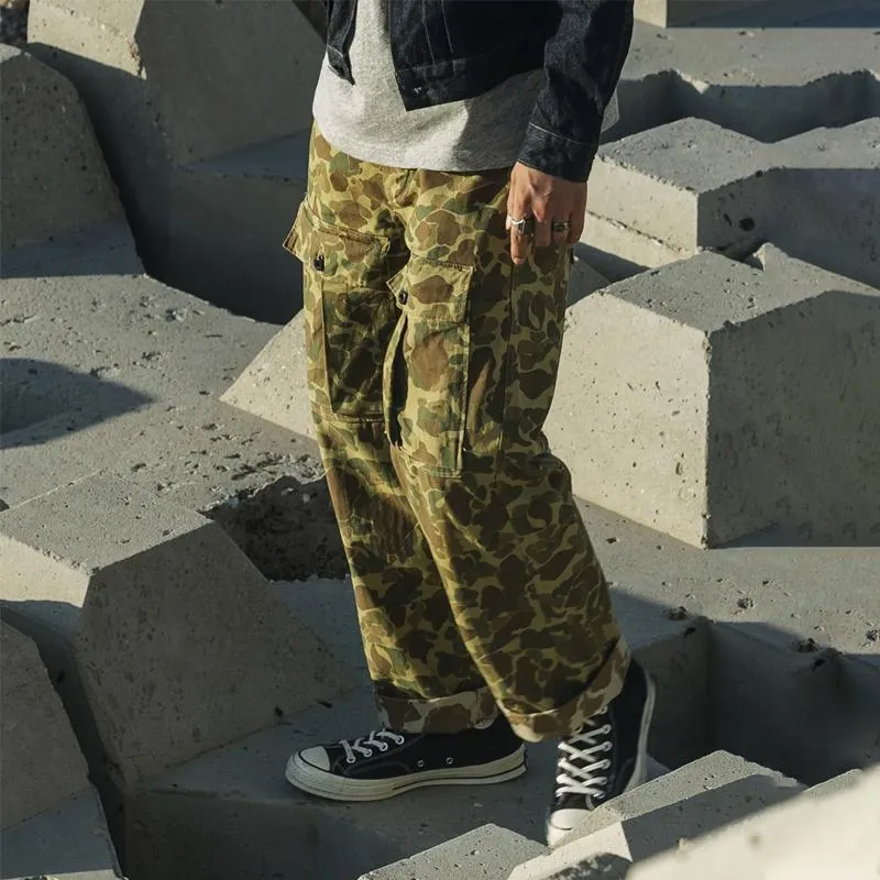 Men's Camouflage Straight Loose Multi-pocket Cargo Pants 82528557Z sold by Manly product image thumbnail 3