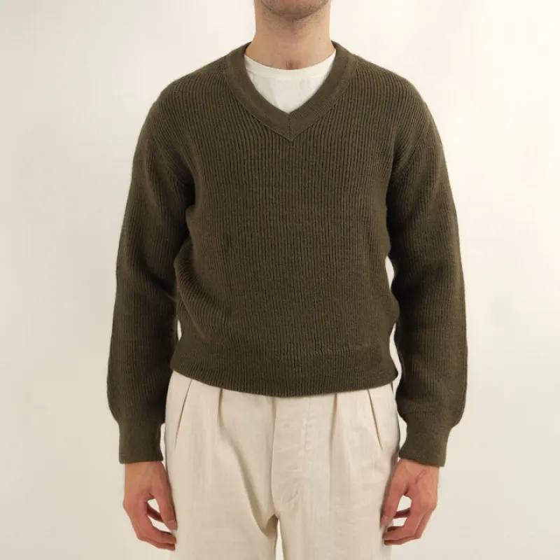 Men Fashion Solid Color V Neck Knit Sweater 48567171Y sold by Manly product image thumbnail 3