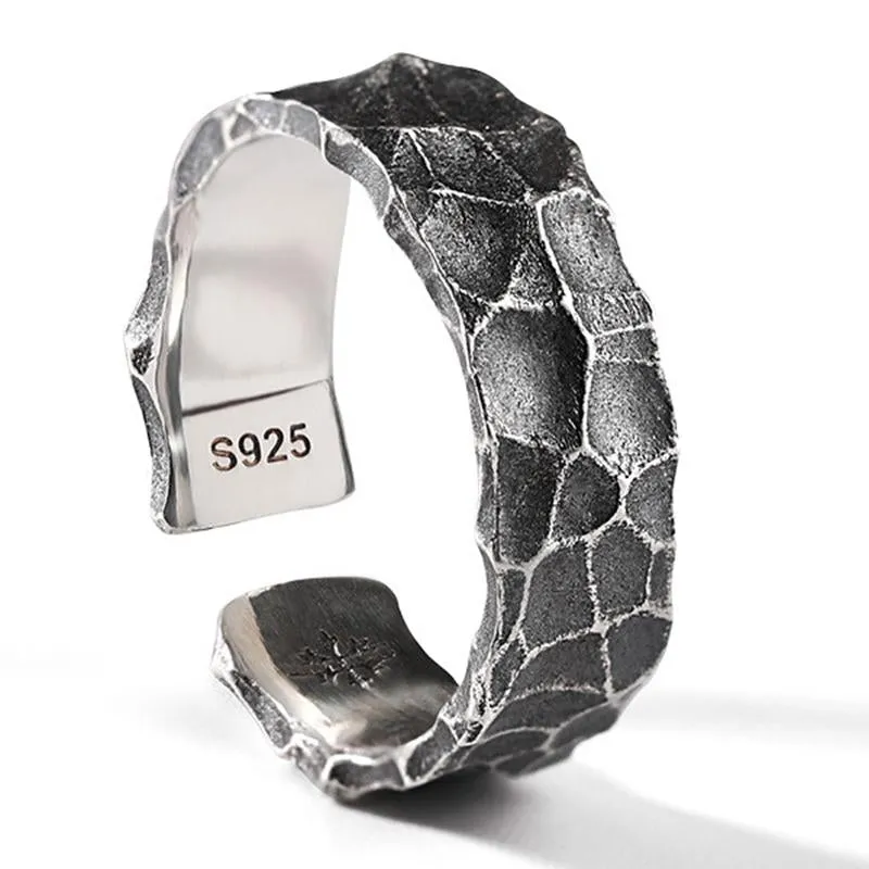 Men's Vintage Hammer Pattern Distressed S925 Ring 42103143M sold by Manly