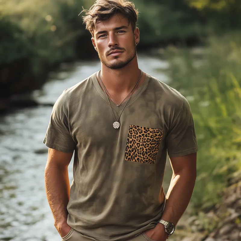 Men's Retro V-neck Leopard Print Pocket Stitching Short Sleeve T-shirt MTA2369F8U sold by Manly product image thumbnail 3