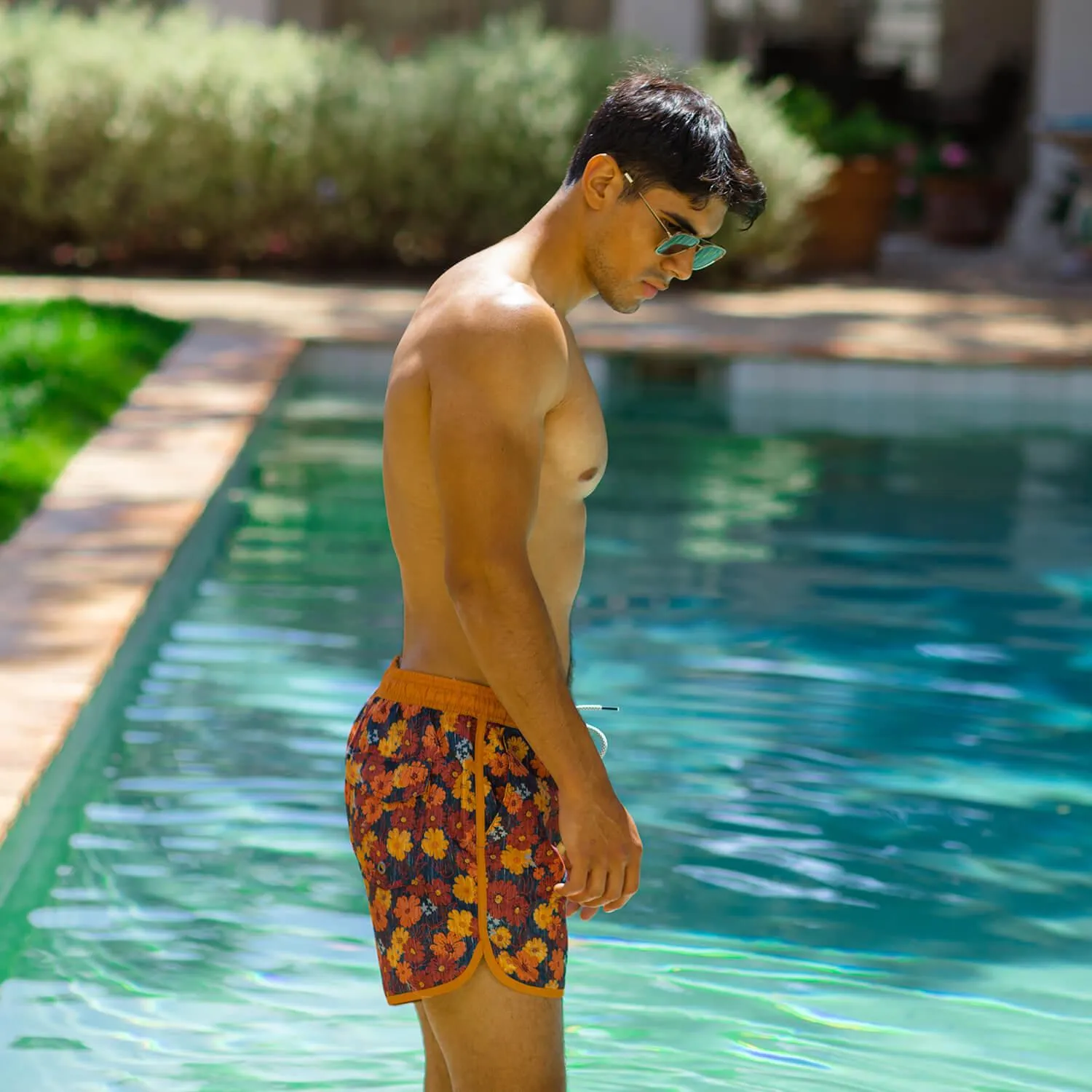 FloraFever Daisy Print Swim Trunks sold by maamgic product image thumbnail 3