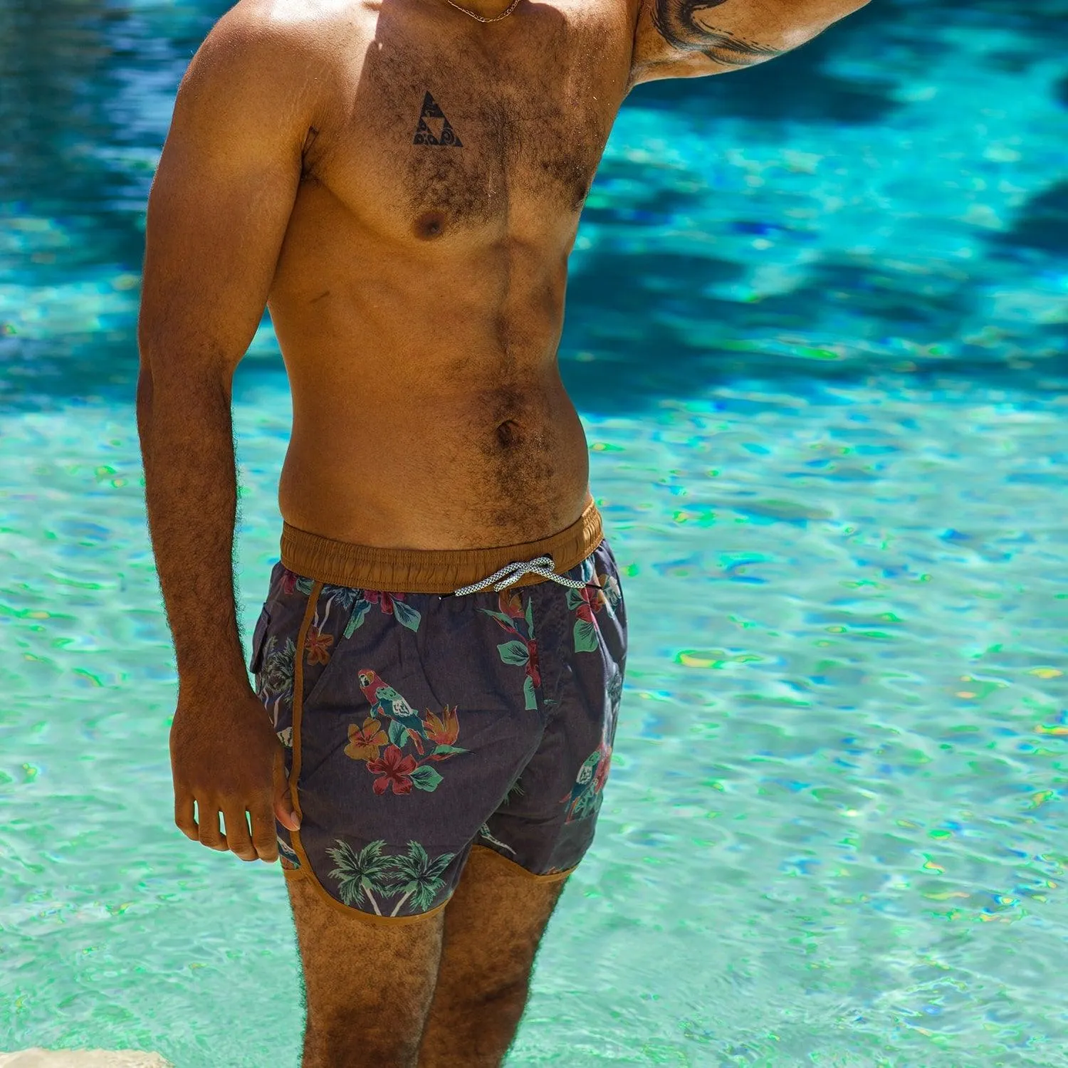 ChinoWave Parrot Print Swim Trunks sold by maamgic product image thumbnail 4