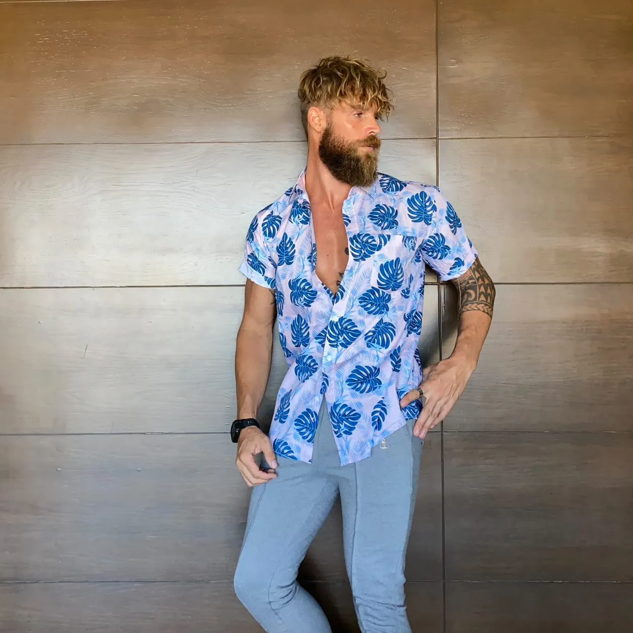 HawaiDay Leaf Short Sleeve Shirts sold by maamgic product image thumbnail 4