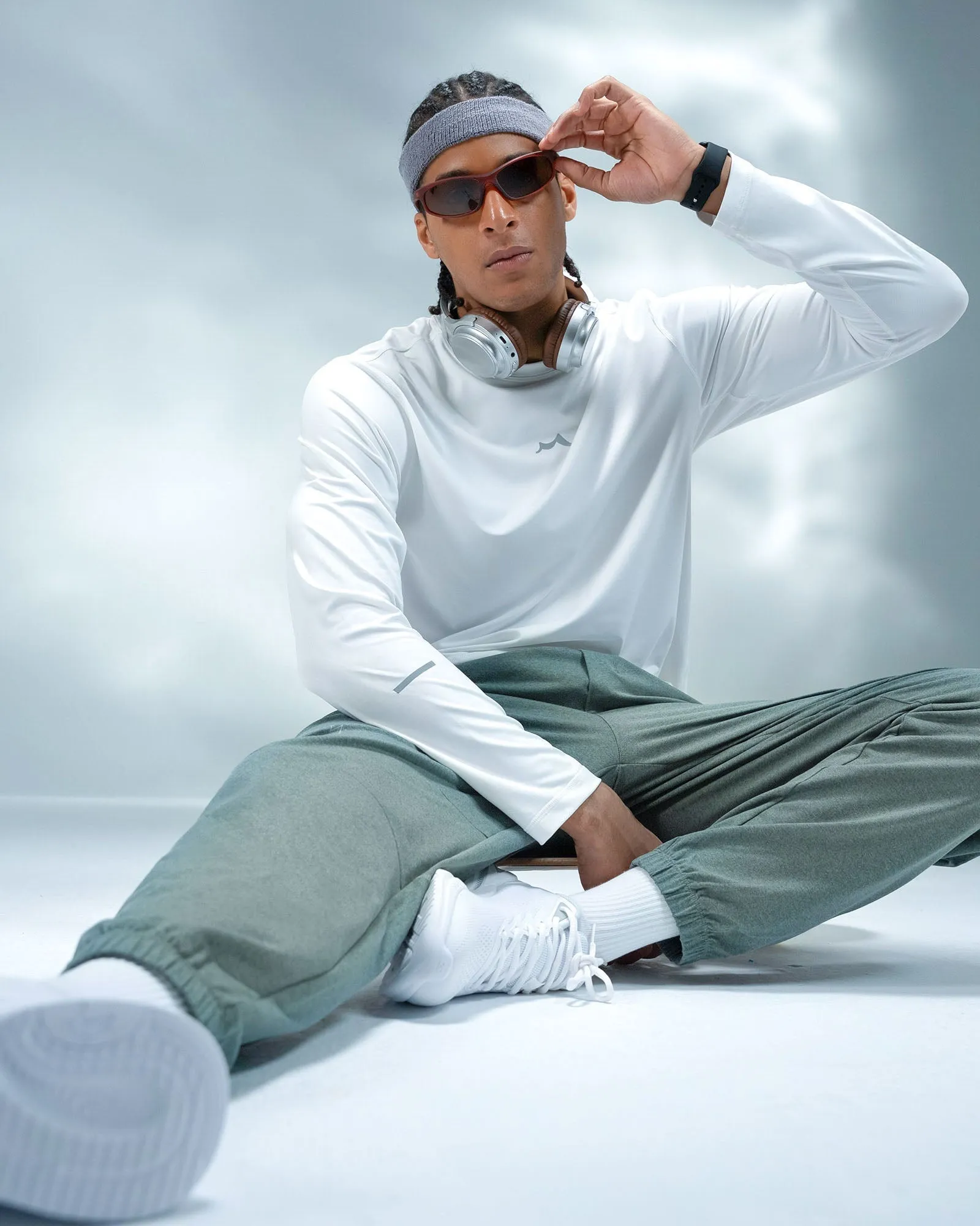 Weekend Performance Joggers sold by maamgic product image thumbnail 4