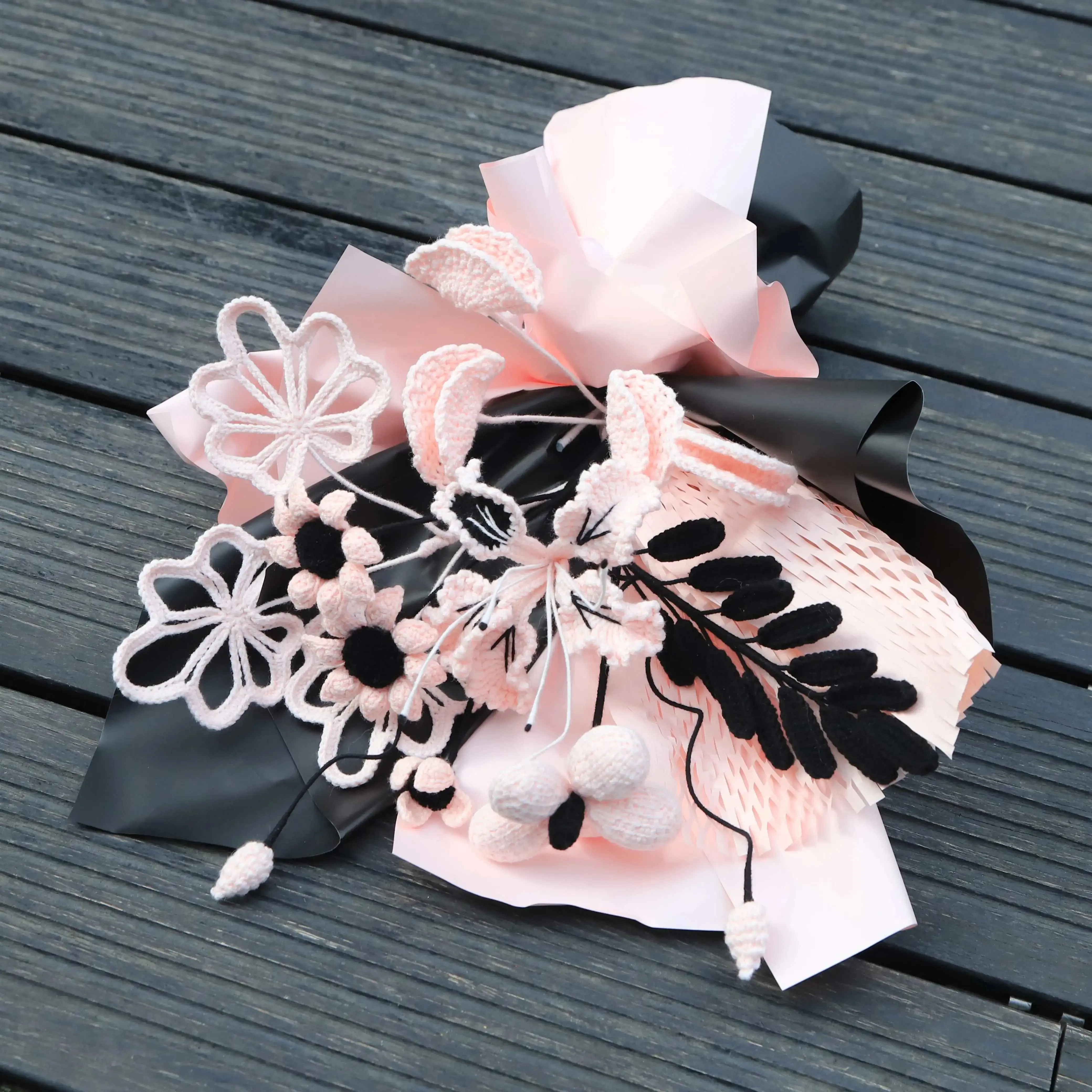 Handmade Knitted Mixed Handheld Bouquet sold by superladystar product image thumbnail 4