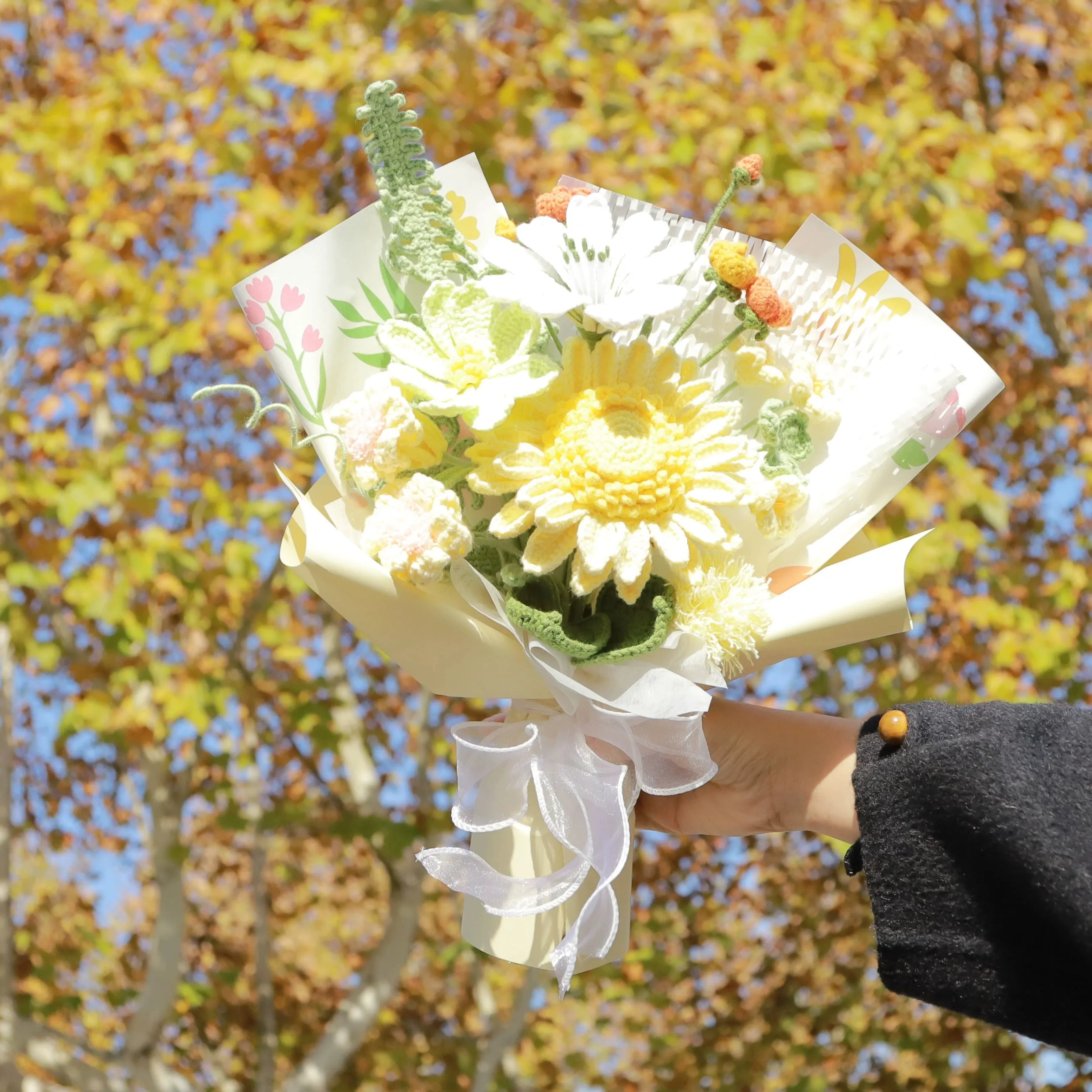 Premium Handmade Sunflower Yarn Bouquet sold by superladystar product image thumbnail 2