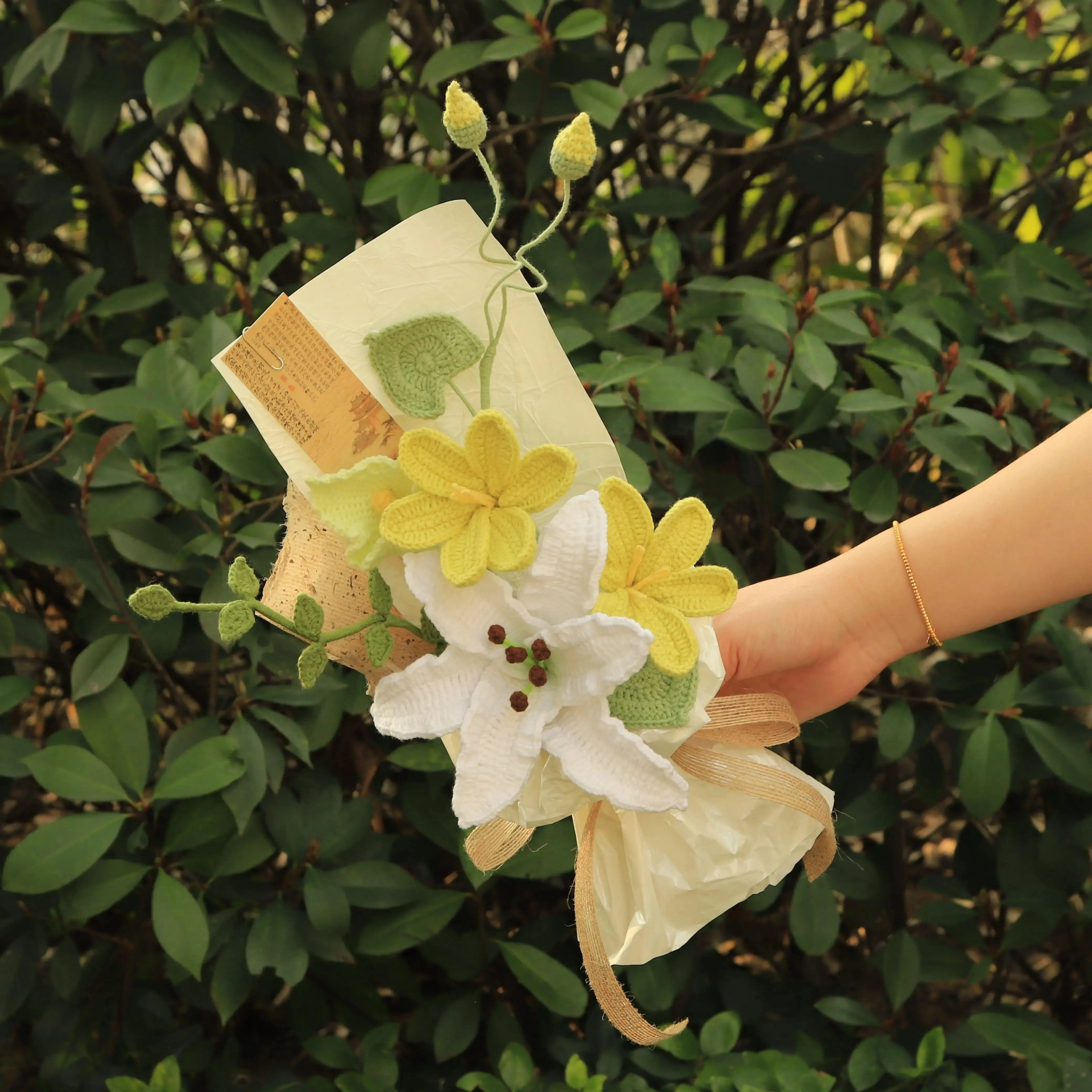 Handmade Tung Blossom Yarn Bouquet sold by superladystar product image thumbnail 4