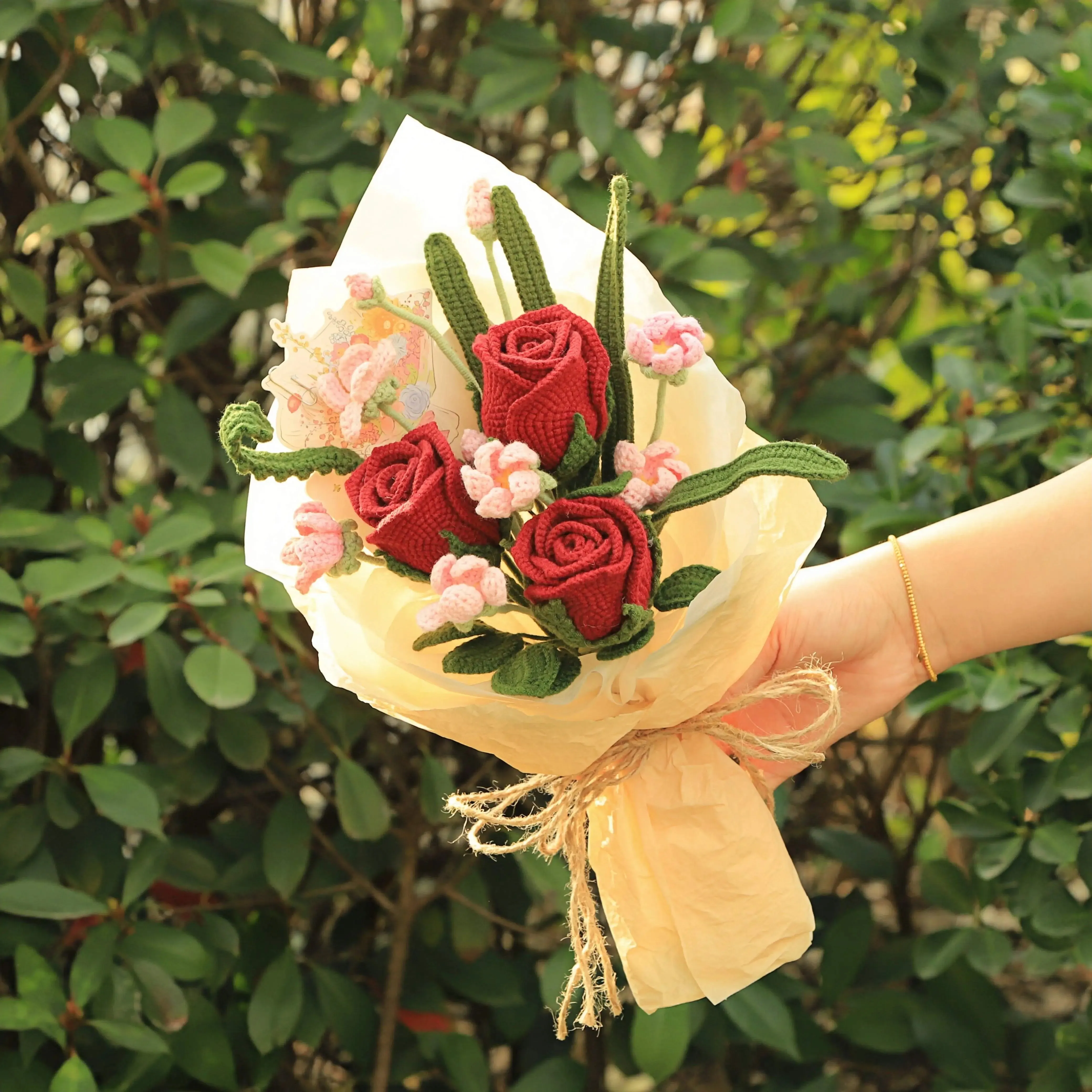 Handmade Rose Yarn Bouquet sold by superladystar