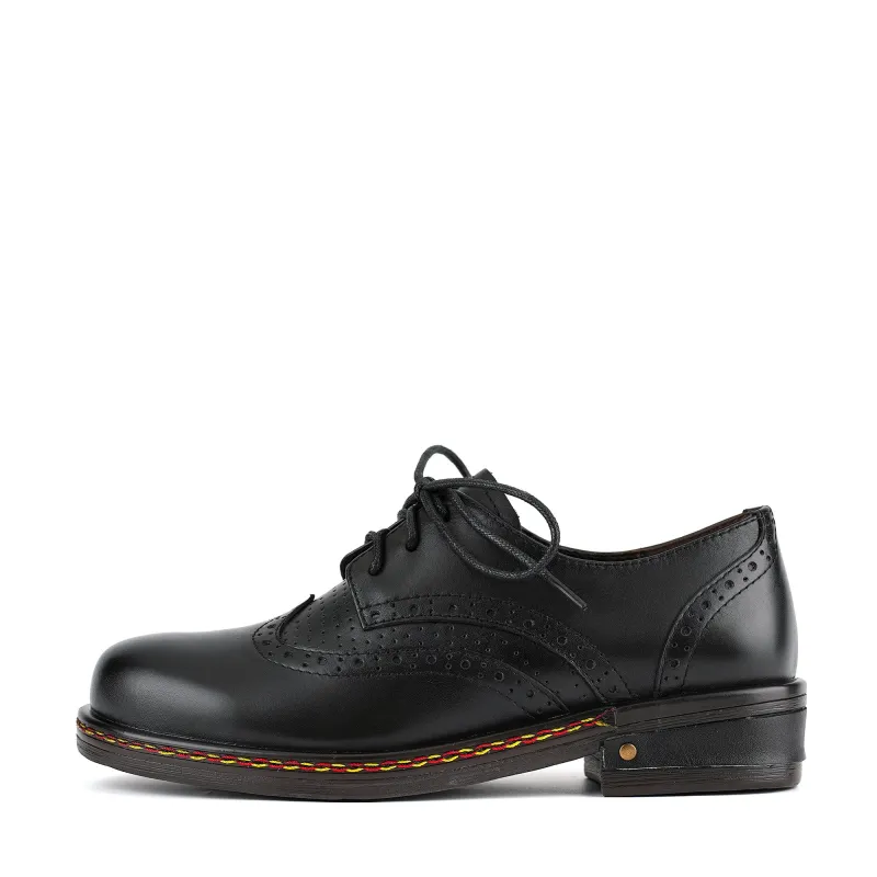 Classic Brogue Leather Lace-Up Flat Shoes made by superladystar