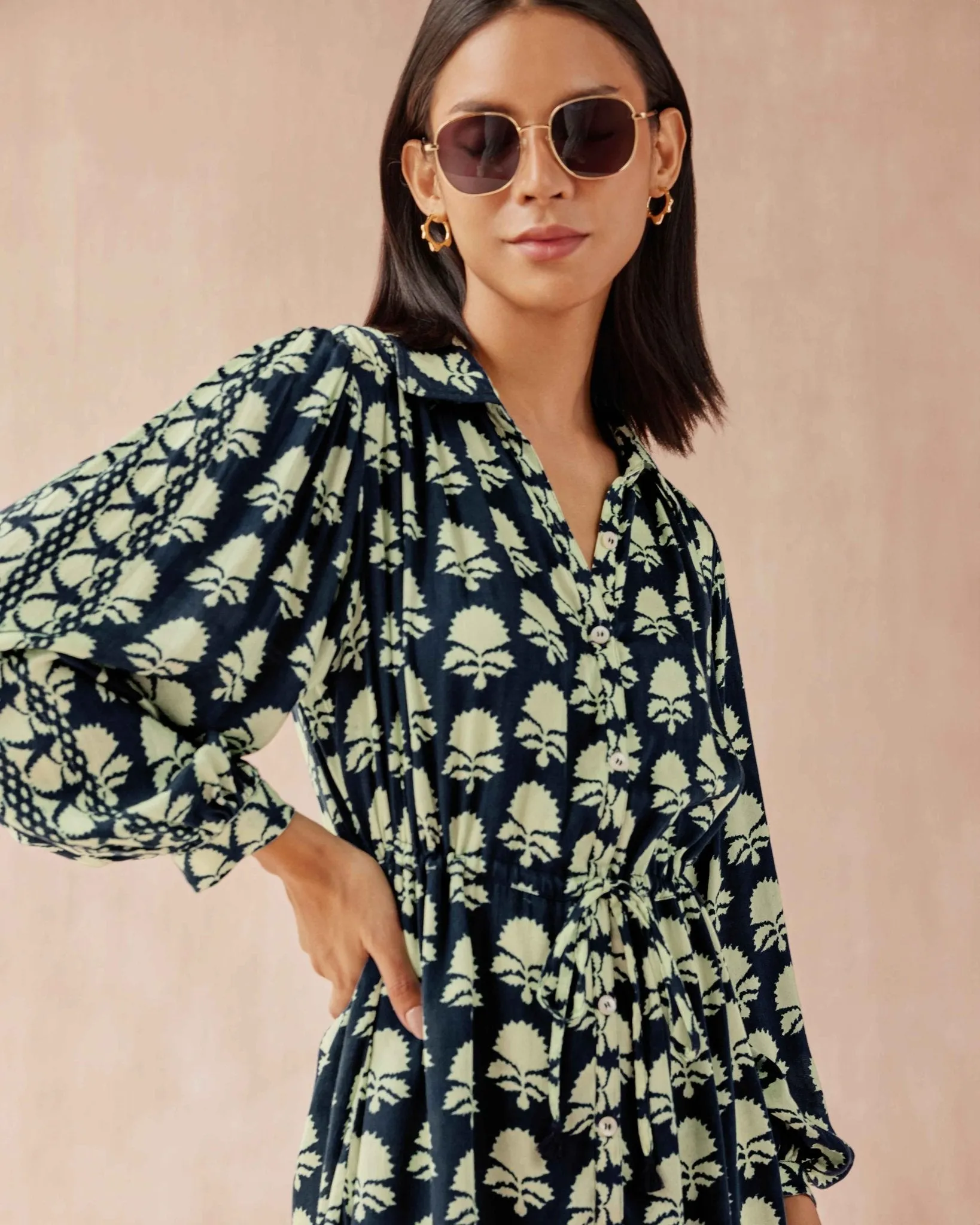 Aria Mini sold by Omika product image thumbnail 4