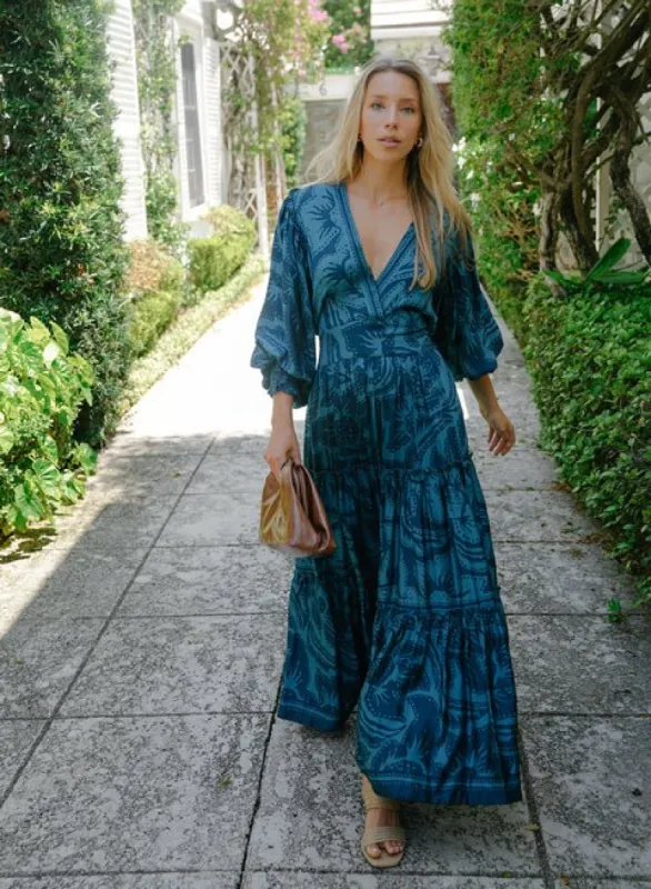 Sloan Maxi sold by Omika