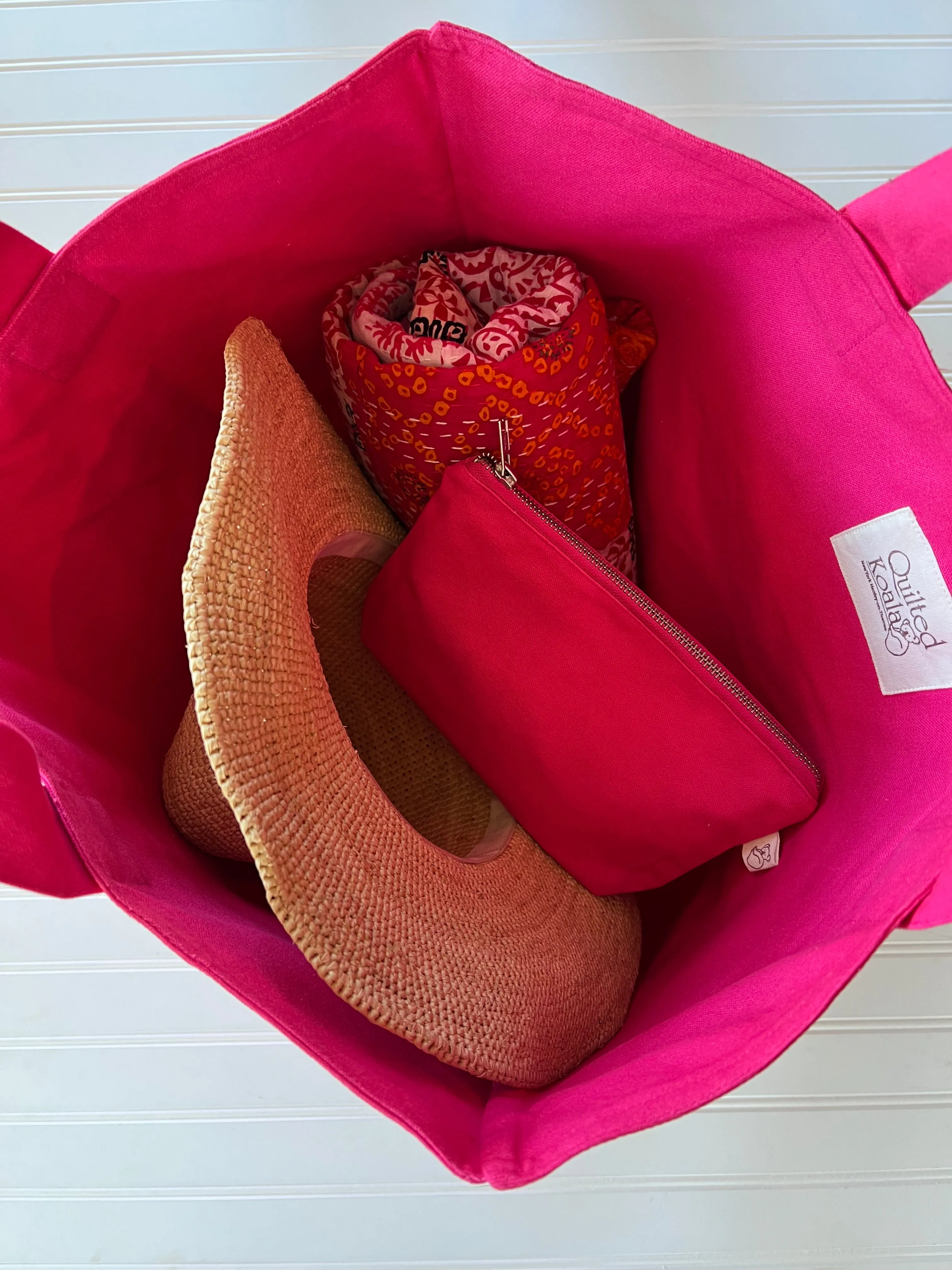 Hot Pink Everything Bag Yellow/White Daisy LOVE sold by Quilted Koala product image thumbnail 2