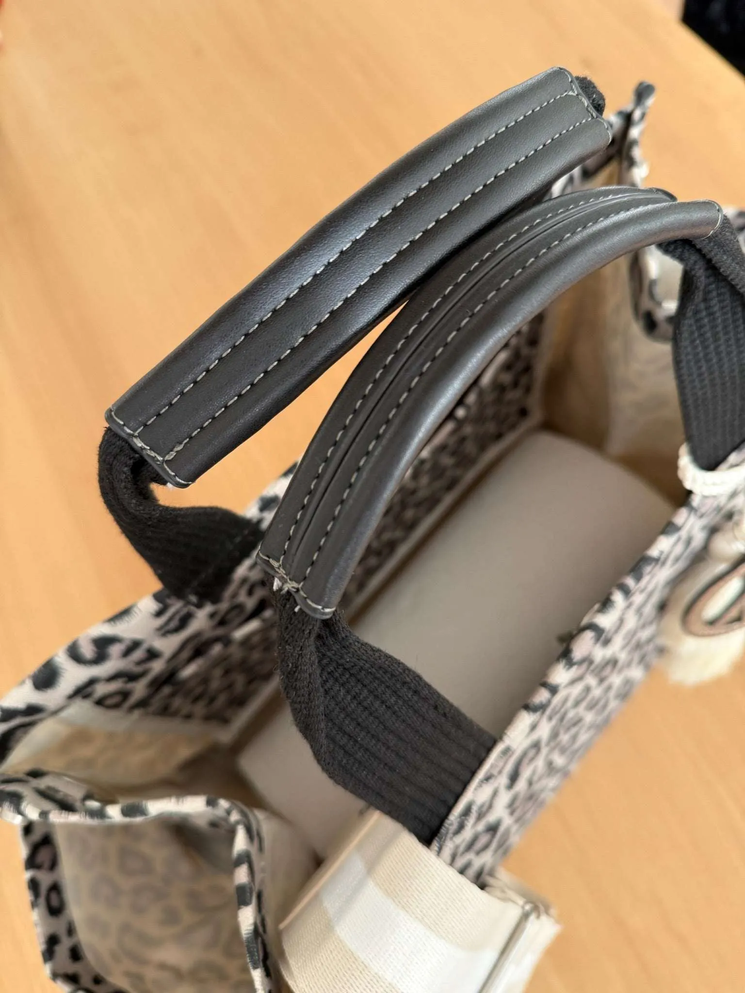 Leopard Luxe North South Bag + FREE Silver Tassel + FREE Black Peace Charm + FREE Black/Pink Stripe Strap sold by Quilted Koala product image thumbnail 5