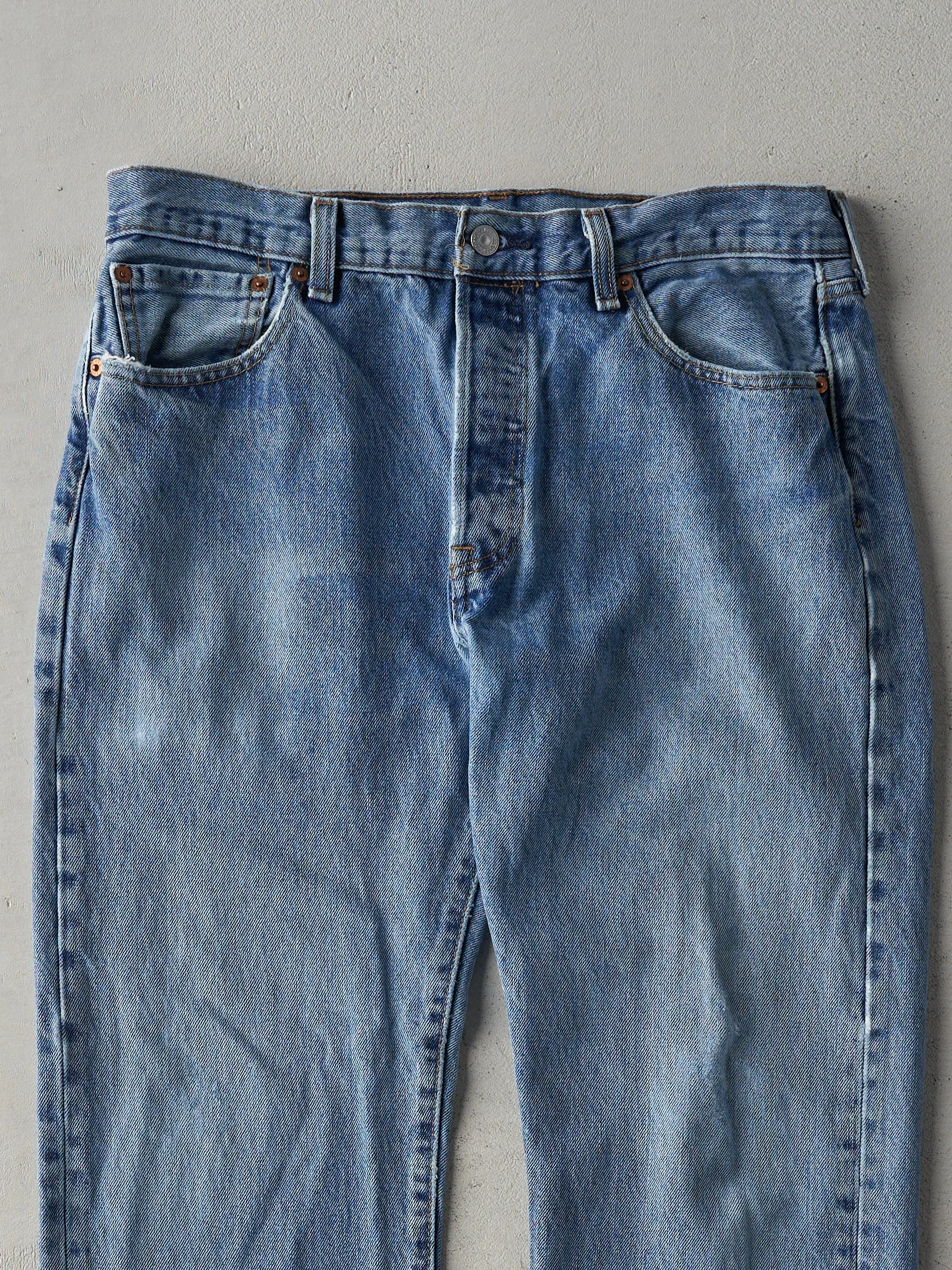 Vintage Y2K Light Wash Levi's 501 Jeans (33x28) sold by Rebalance Vintage product image thumbnail 3