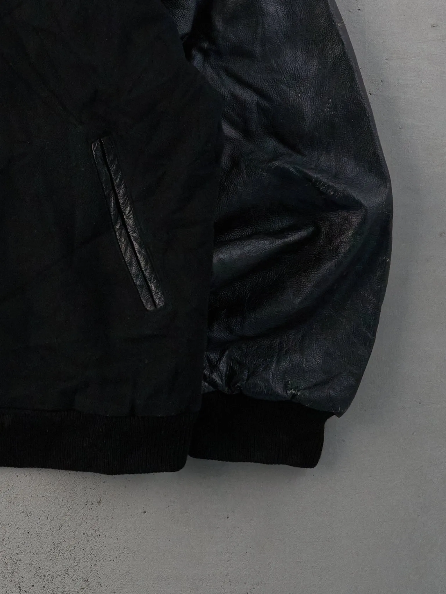 Vintage 90s Black Harley Davidson X Miller Lite Varsity Leather Jacket (L) sold by Rebalance Vintage product image thumbnail 5