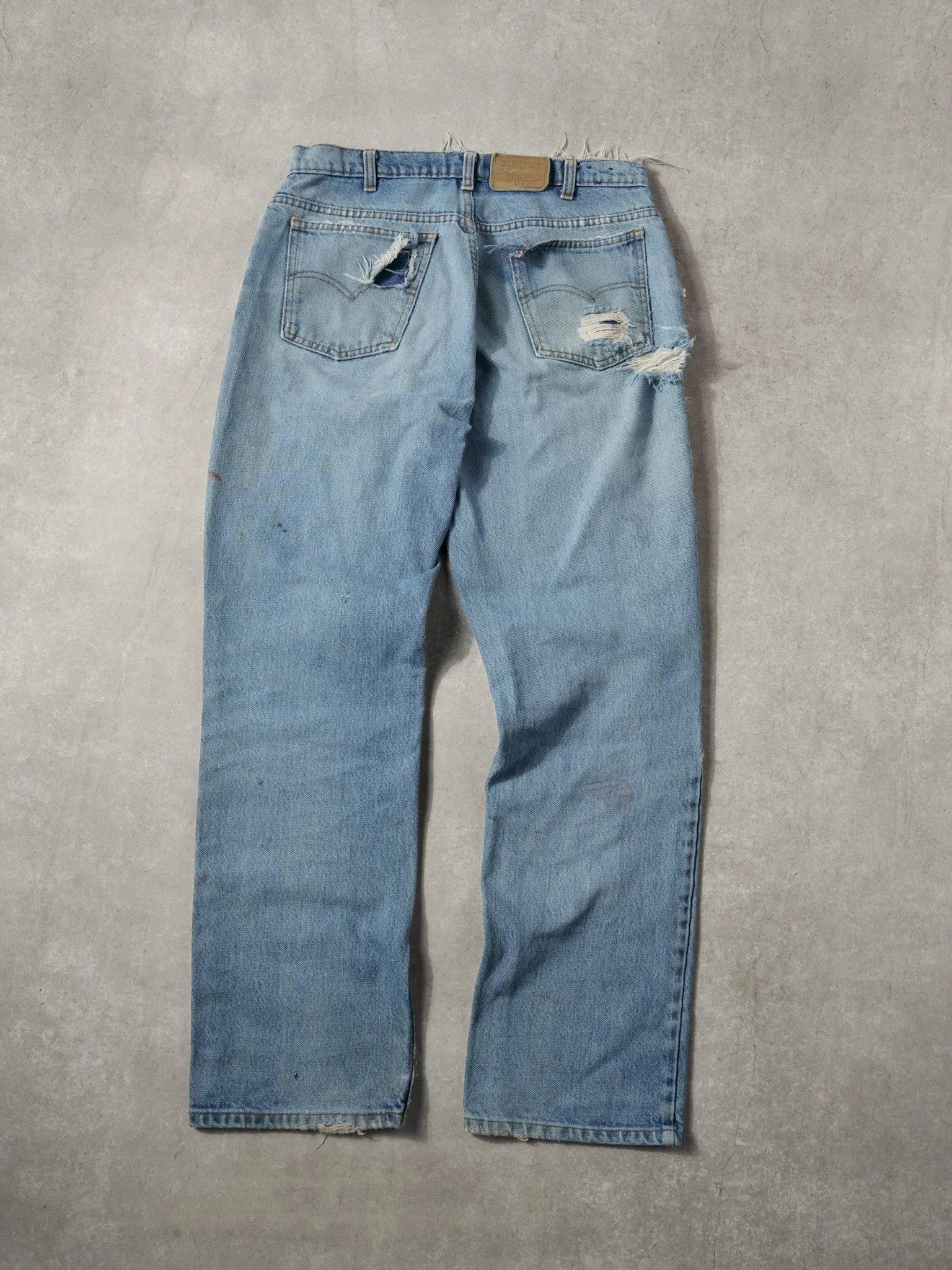 Vintage 90s Light Washed Levi's 619 Denim Jeans (32x30) sold by Rebalance Vintage product image thumbnail 2