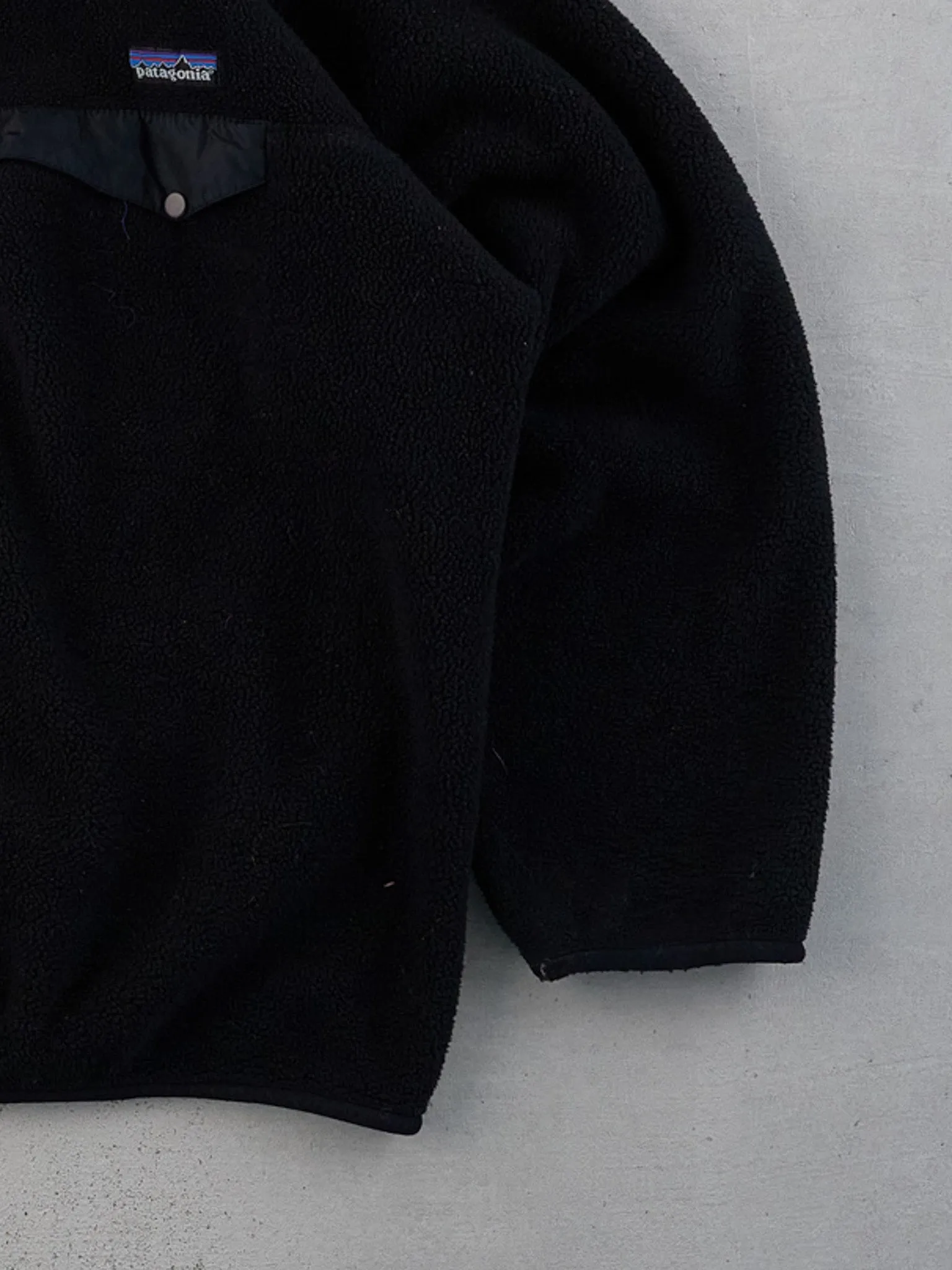 Vintage 90s Black Patagonia Collared Fleece 1/4 Button Up (XL/XXL) sold by Rebalance Vintage product image thumbnail 3
