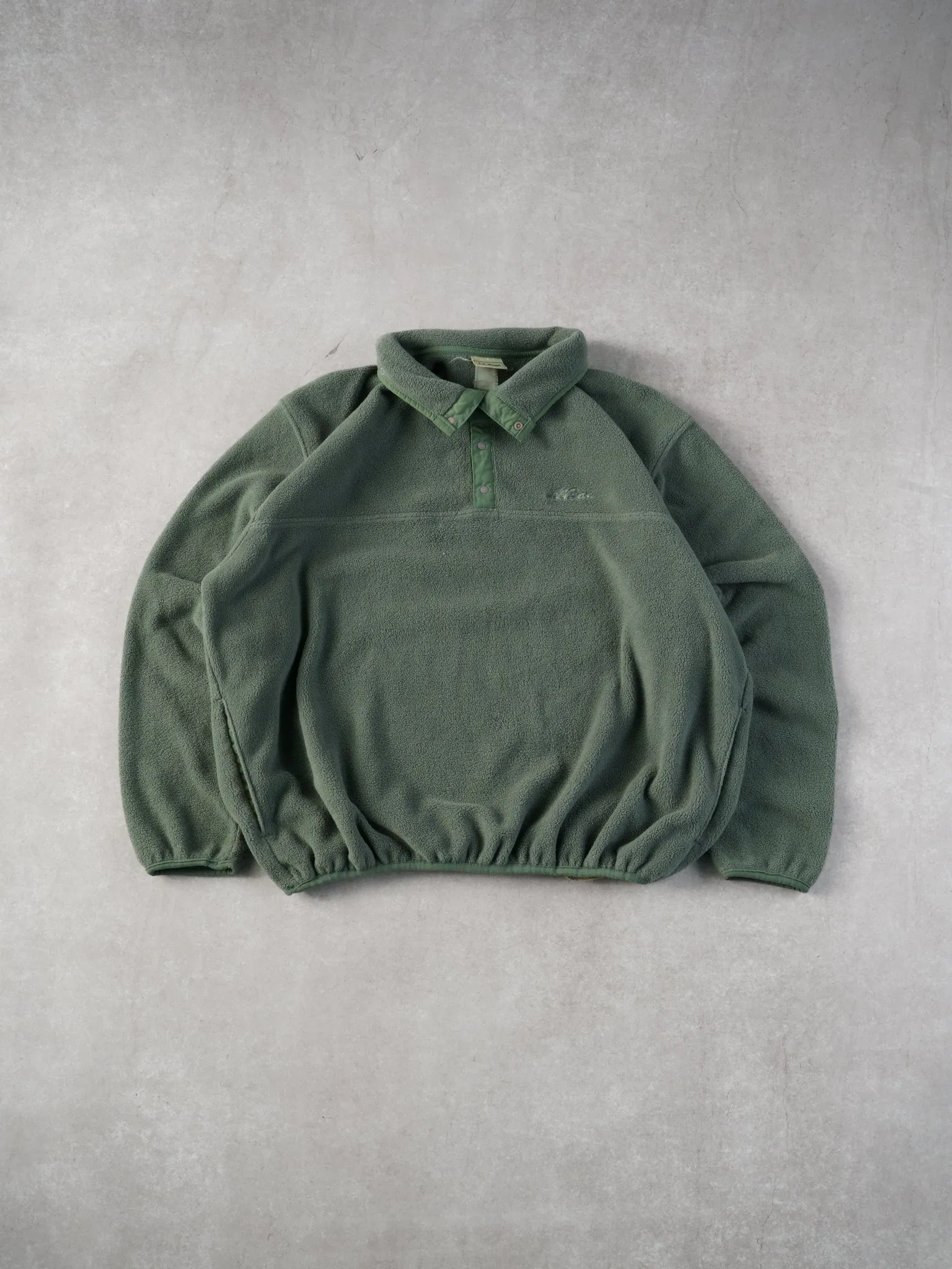 Vintage 90s Sage Green LL Bean Fleece Collared 1/4 Button Up (L/XL) sold by Rebalance Vintage
