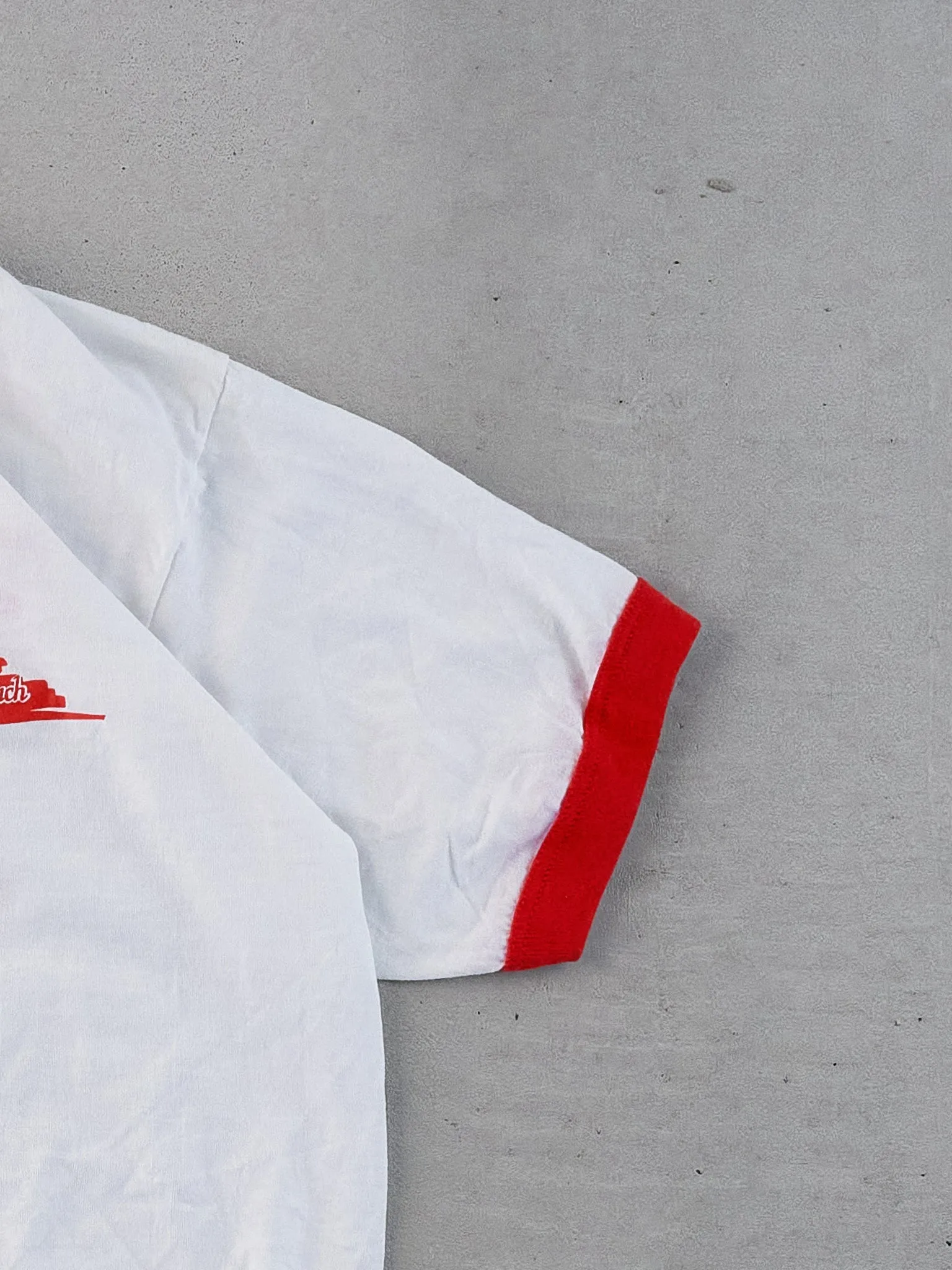 Vintage 80s White Ultimate Touch Ltd Car Wash Graphic Tee (S) sold by Rebalance Vintage product image thumbnail 5