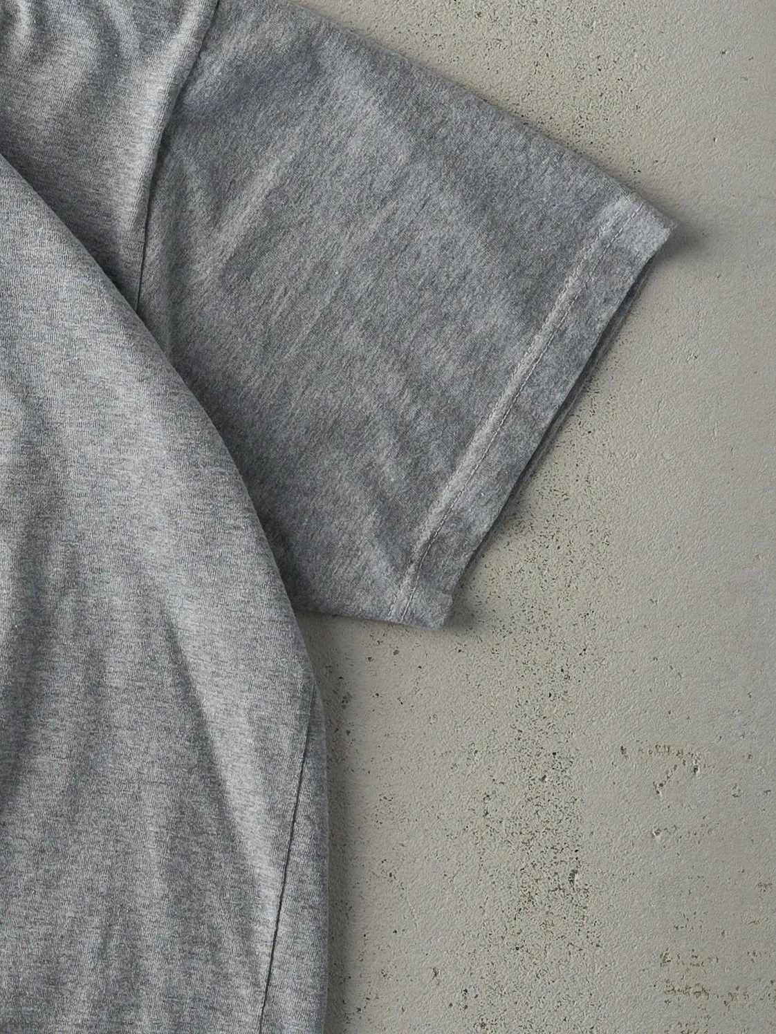 Vintage Y2K Grey "Good Bush, Bad Bush" Tee (M) sold by Rebalance Vintage product image thumbnail 3