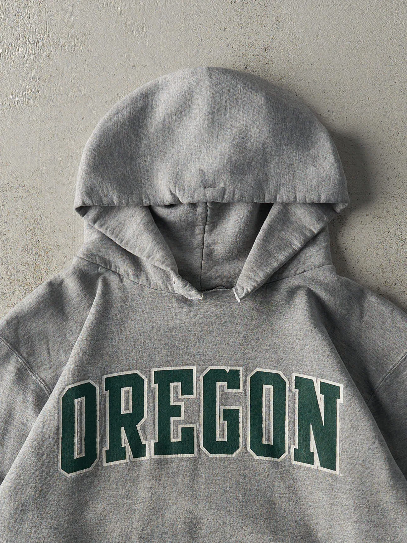 Vintage 90s Grey University of Oregon Hoodie (M) sold by Rebalance Vintage product image thumbnail 2