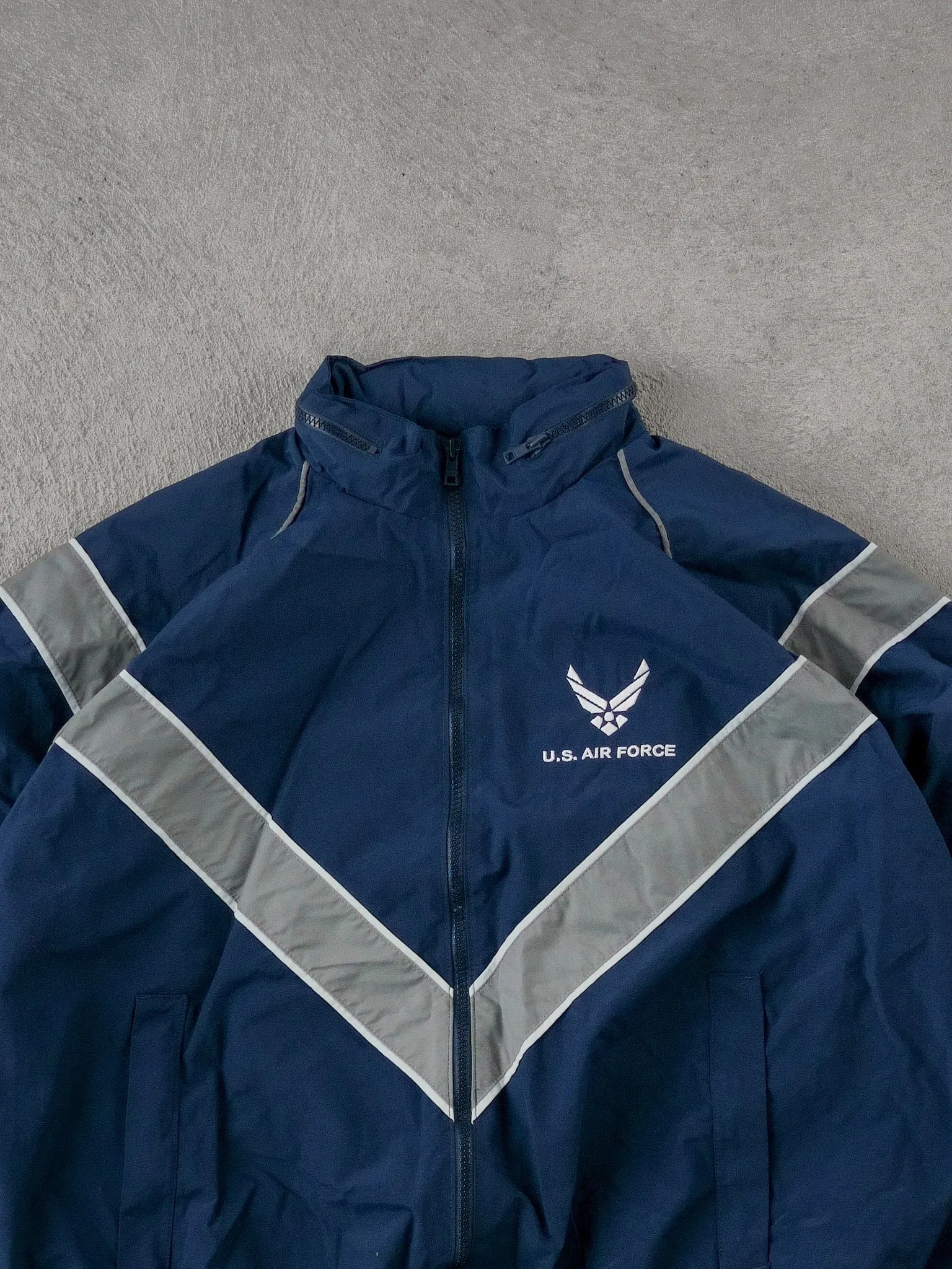 Vintage Navy Blue US Air Force Windbreaker Jacket (L) sold by Rebalance Vintage product image thumbnail 2