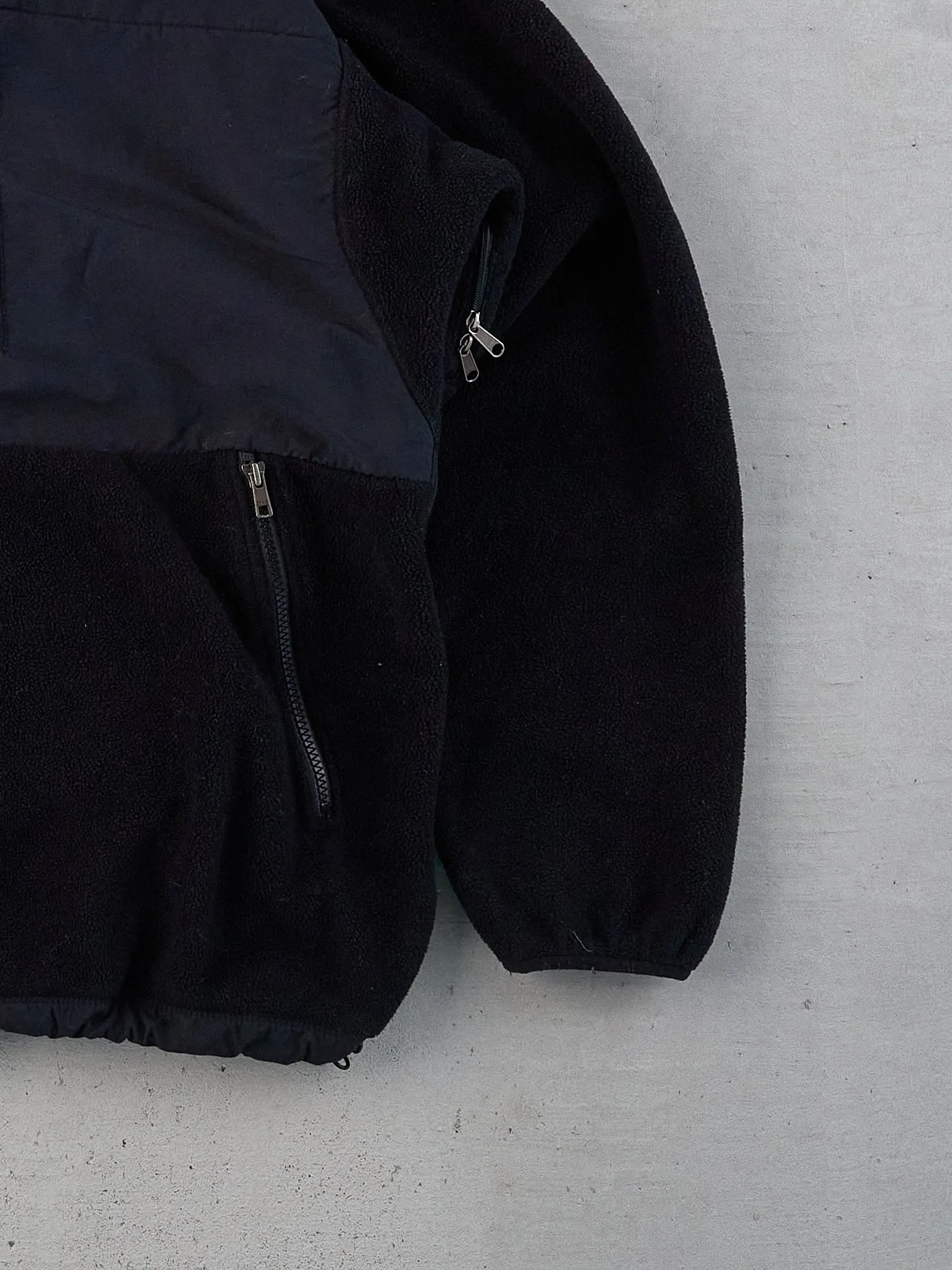 Vintage 90s Black Northface Denali Fleece Zip Up (L) sold by Rebalance Vintage product image thumbnail 3