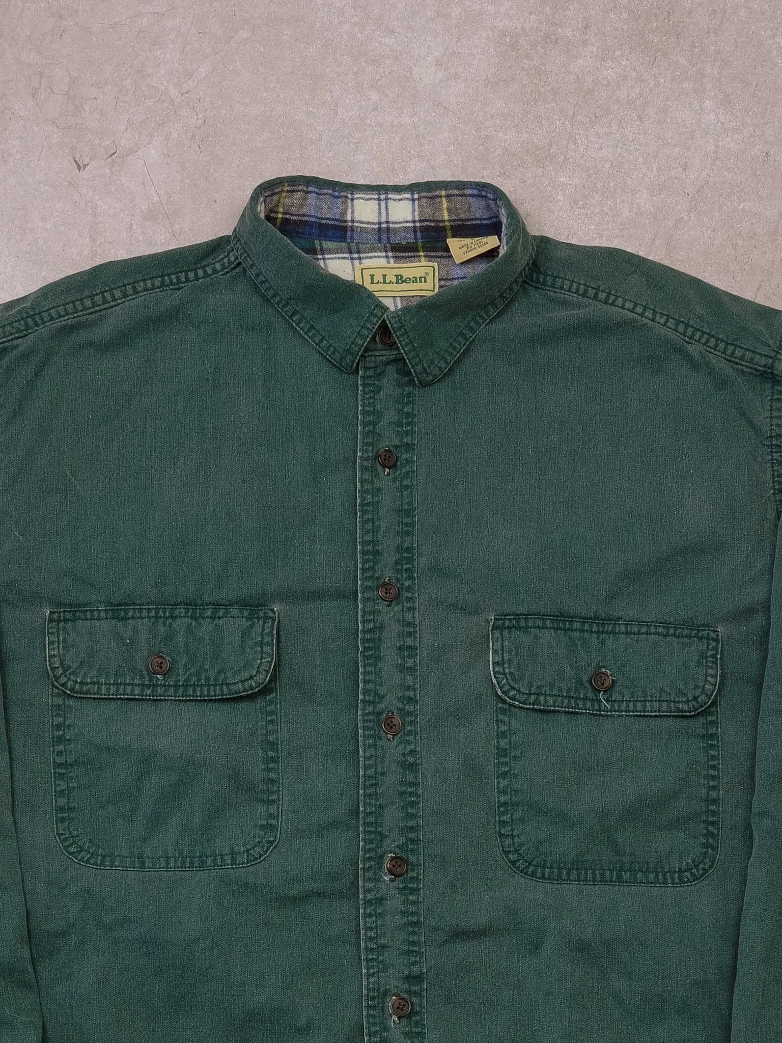 Vintage 90s LL Bean Green Button Up (L) sold by Rebalance Vintage product image thumbnail 2