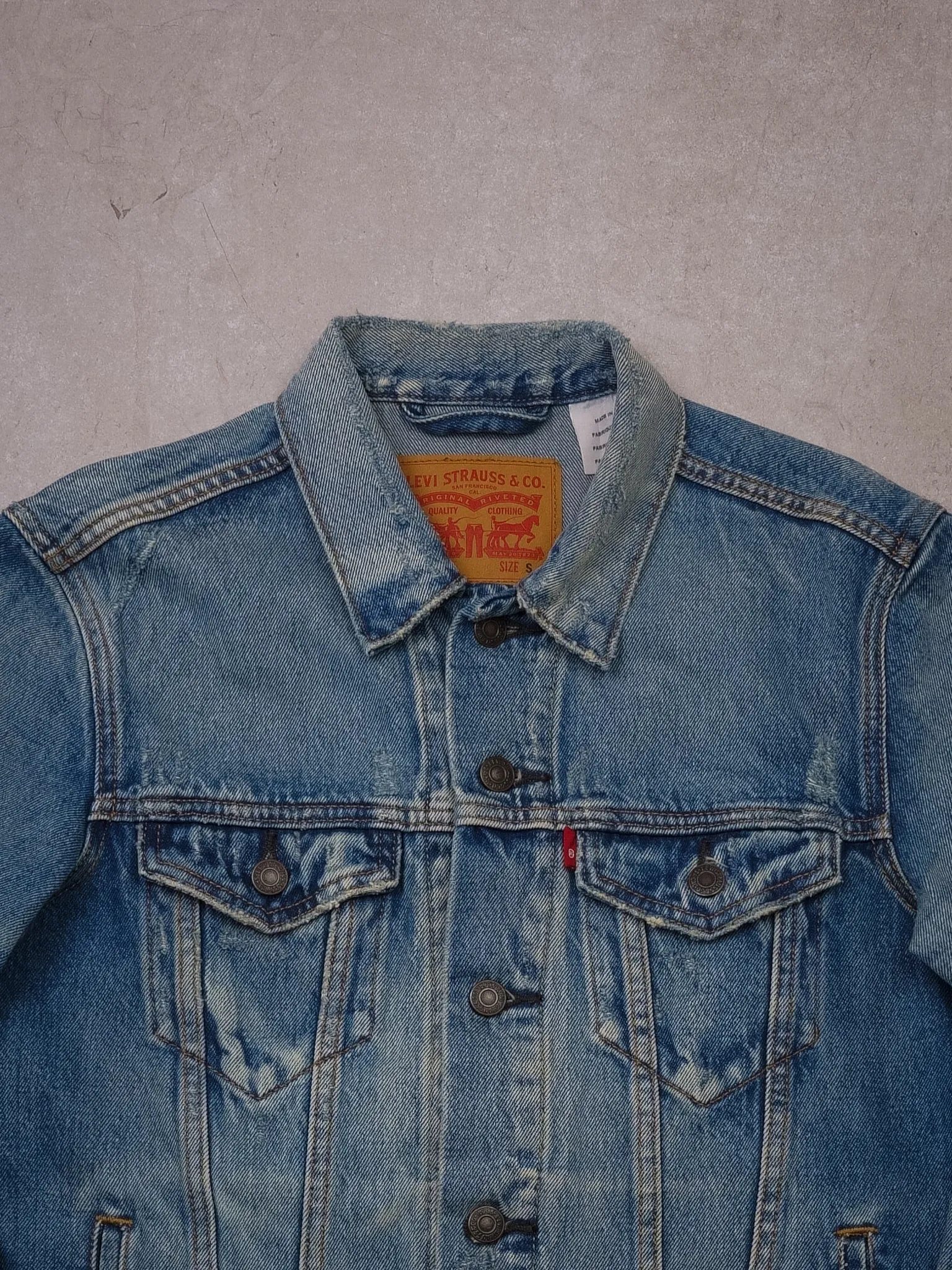 Vintage Washed Blue Levi's Denim Jacket (S) sold by Rebalance Vintage product image thumbnail 2