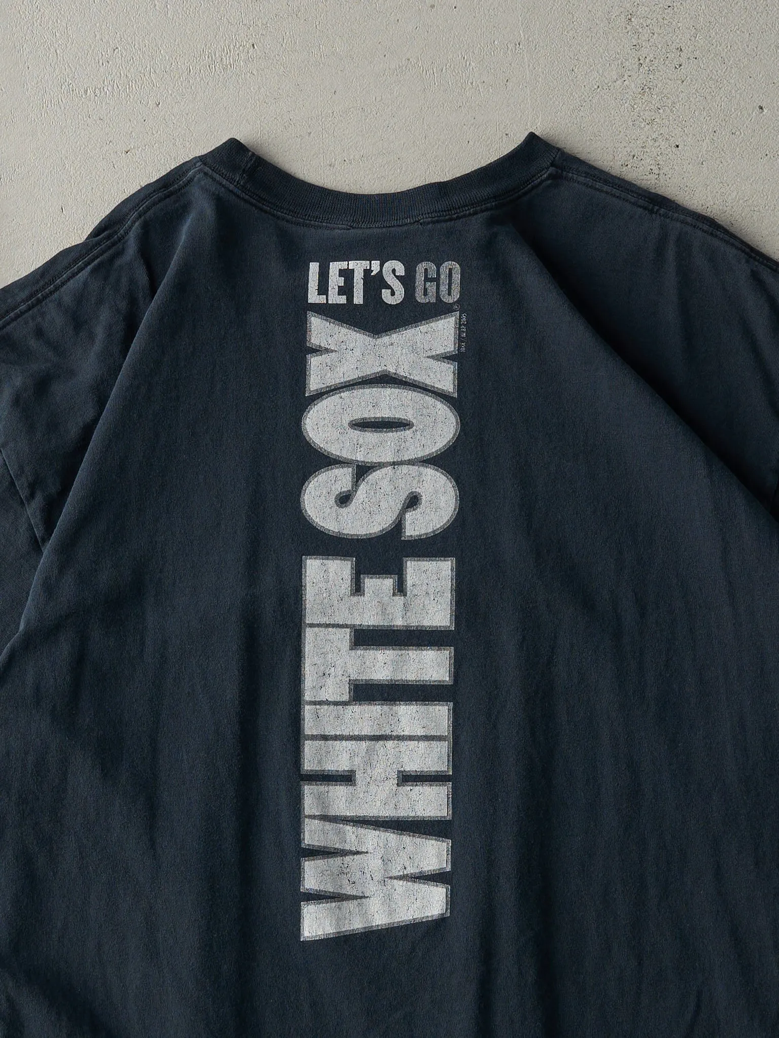 Vintage 05' Faded Black Nike Chicago White Sox Middle Swoosh Tee (L) sold by Rebalance Vintage product image thumbnail 4