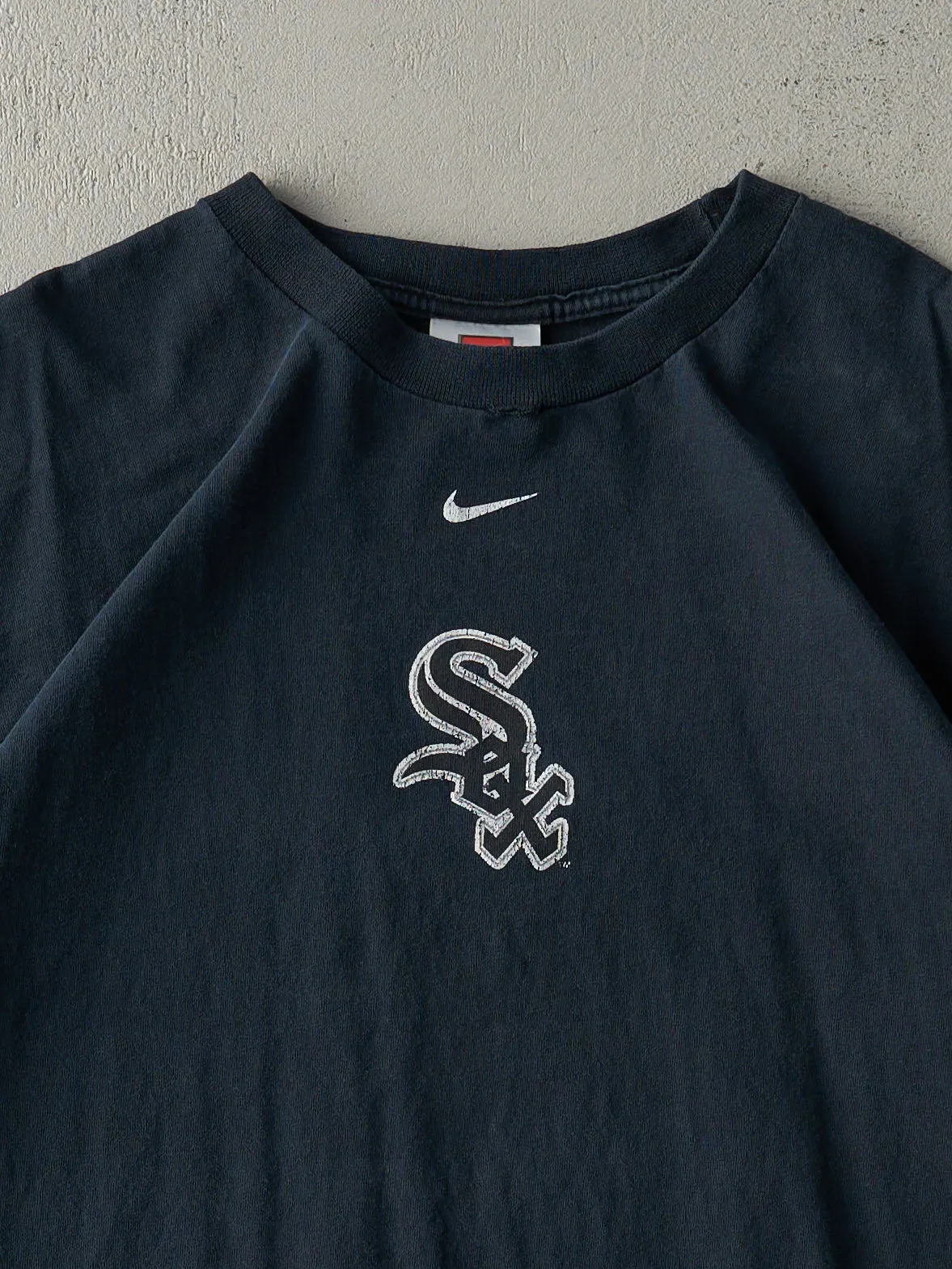 Vintage 05' Faded Black Nike Chicago White Sox Middle Swoosh Tee (L) sold by Rebalance Vintage product image thumbnail 3