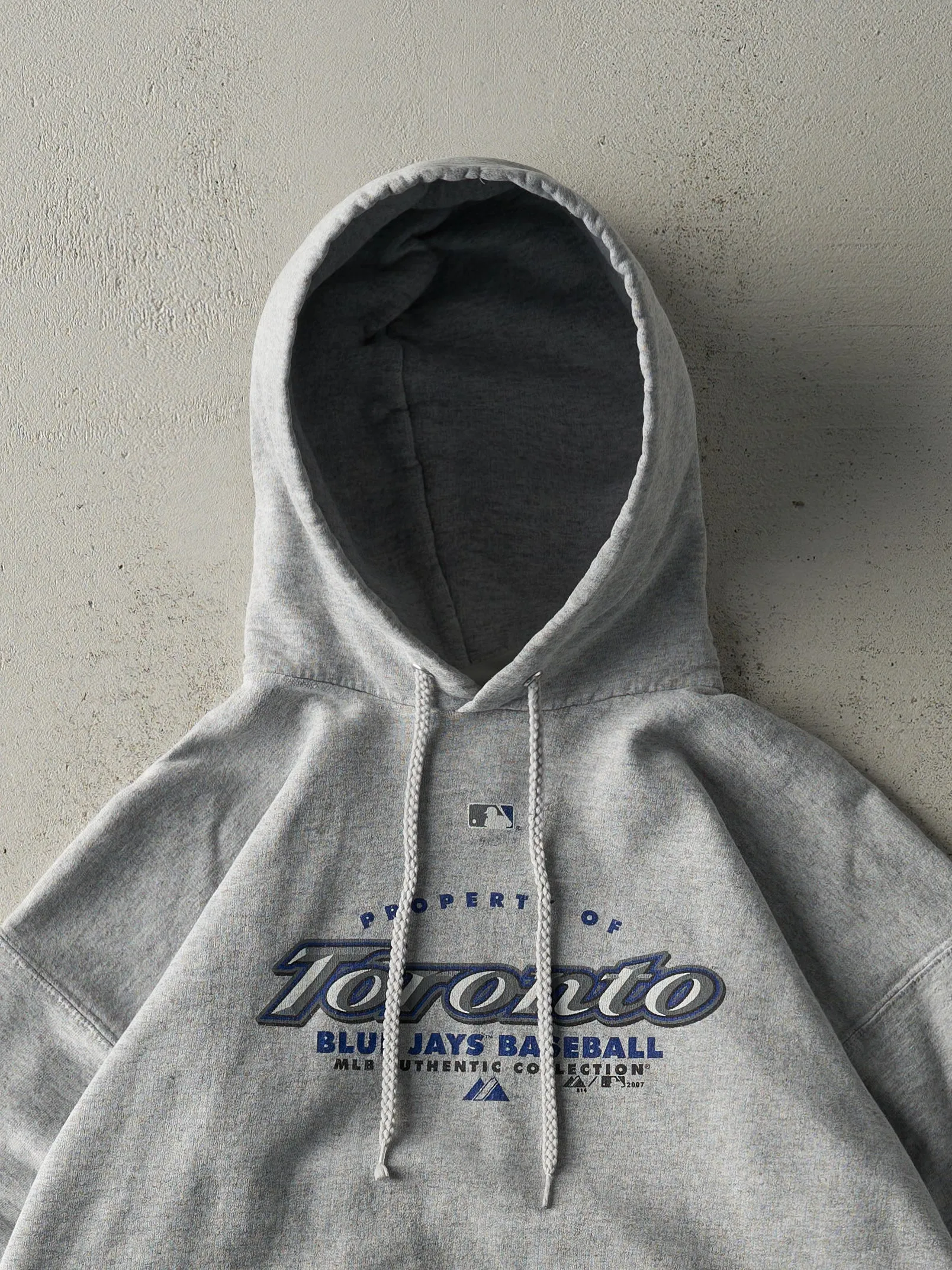 Vintage 07' Grey Toronto Blue Jays Hoodie (M) sold by Rebalance Vintage product image thumbnail 2