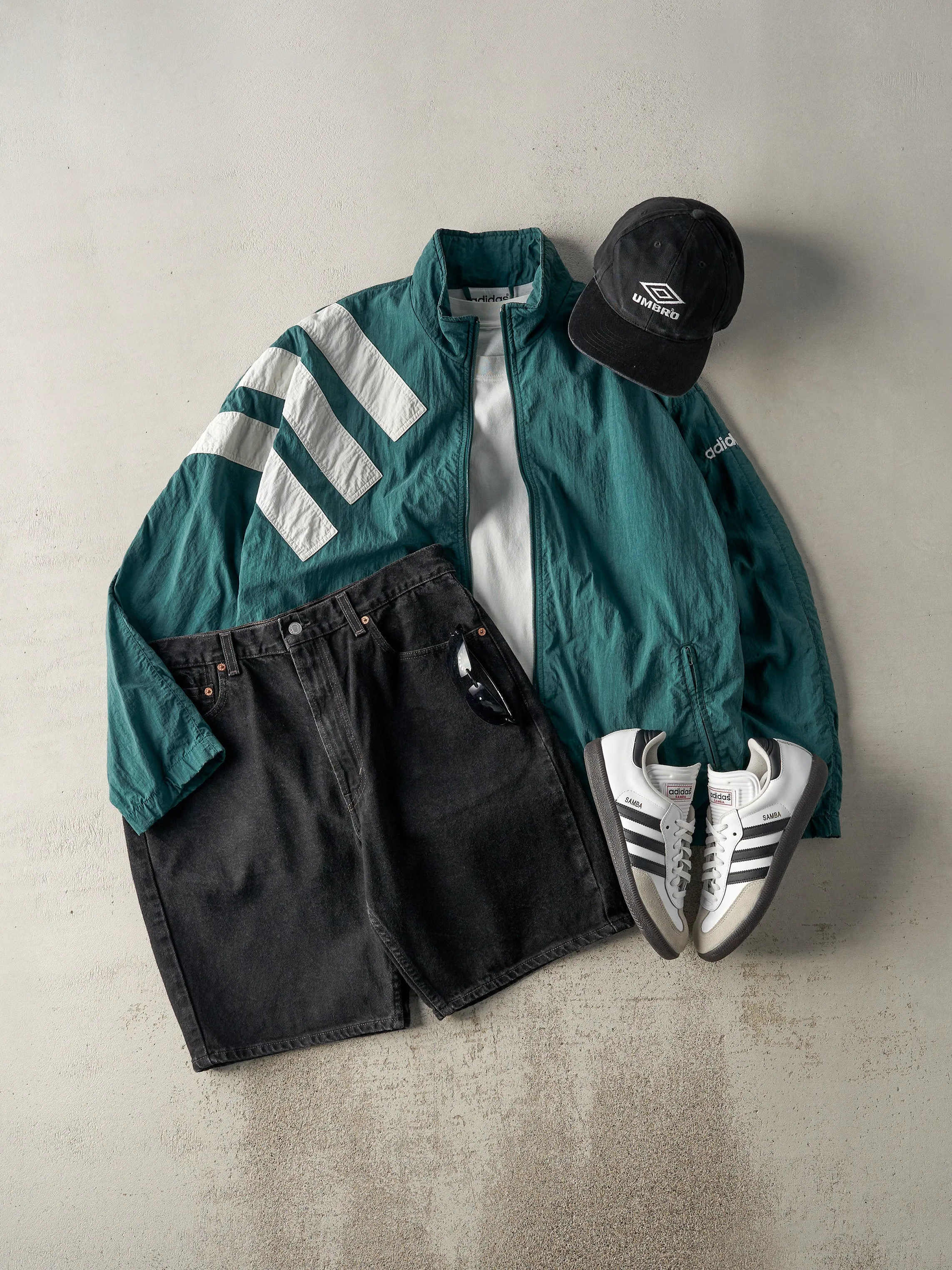 Vintage 90s Green Adidas Windbreaker Jacket (L) sold by Rebalance Vintage product image thumbnail 2