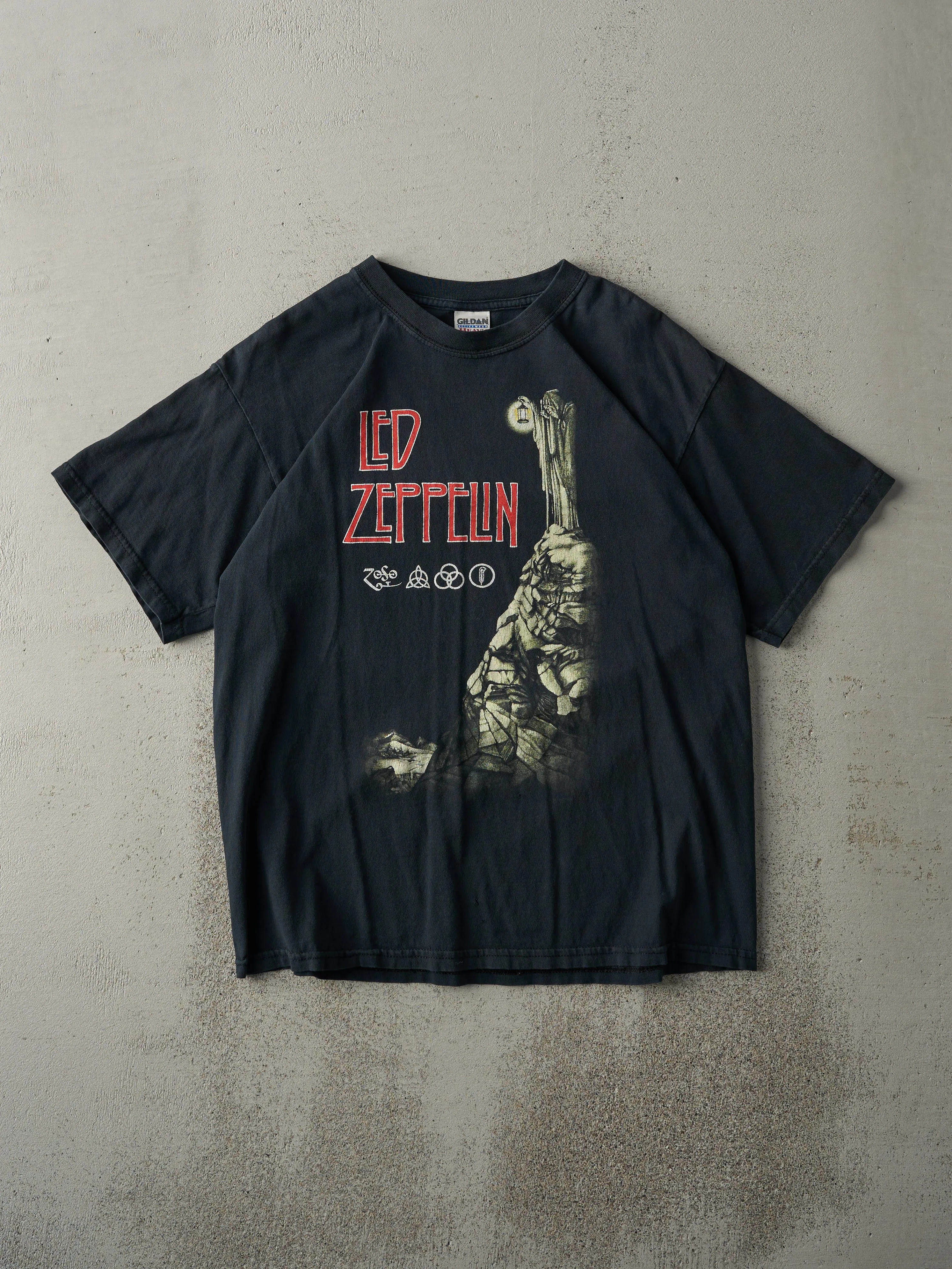 Vintage Y2K Black Led Zeppelin Band Tee (M) sold by Rebalance Vintage
